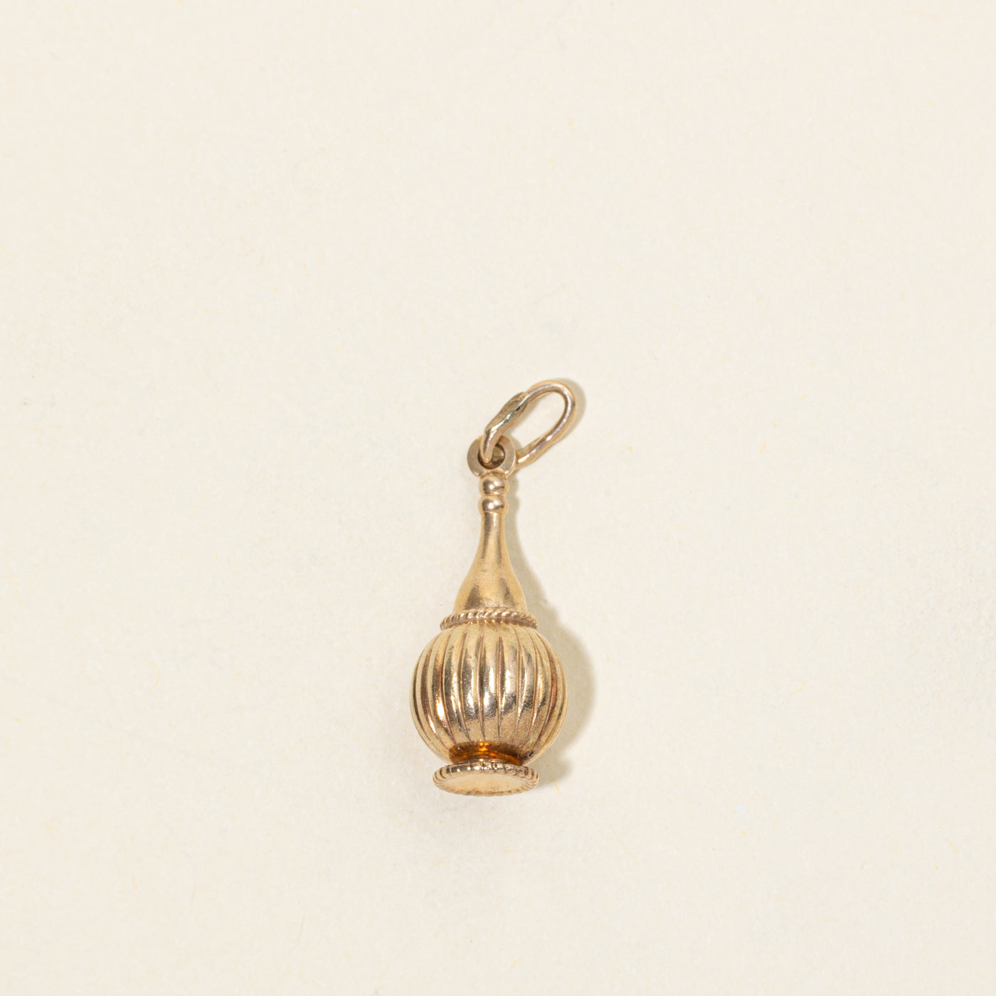 14k Yellow Gold Chianti Wine Bottle Charm