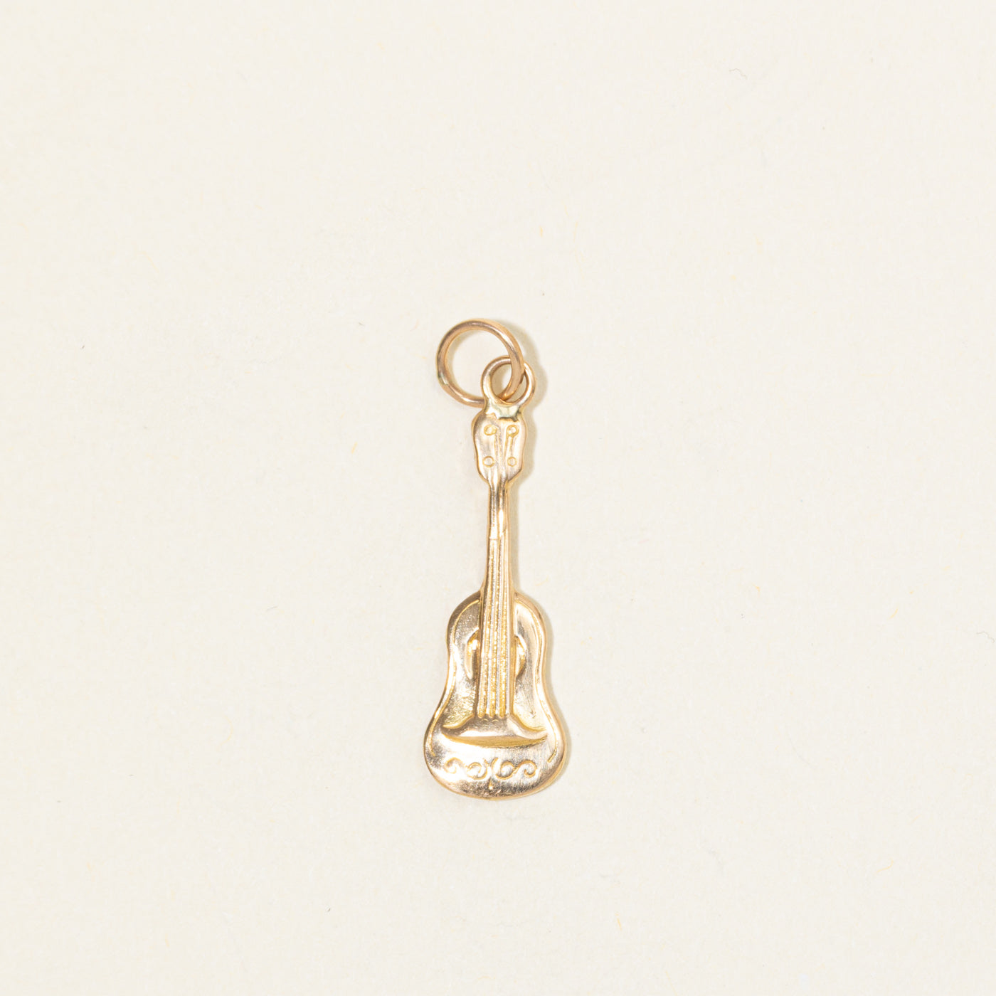 18k Yellow Gold Guitar Charm