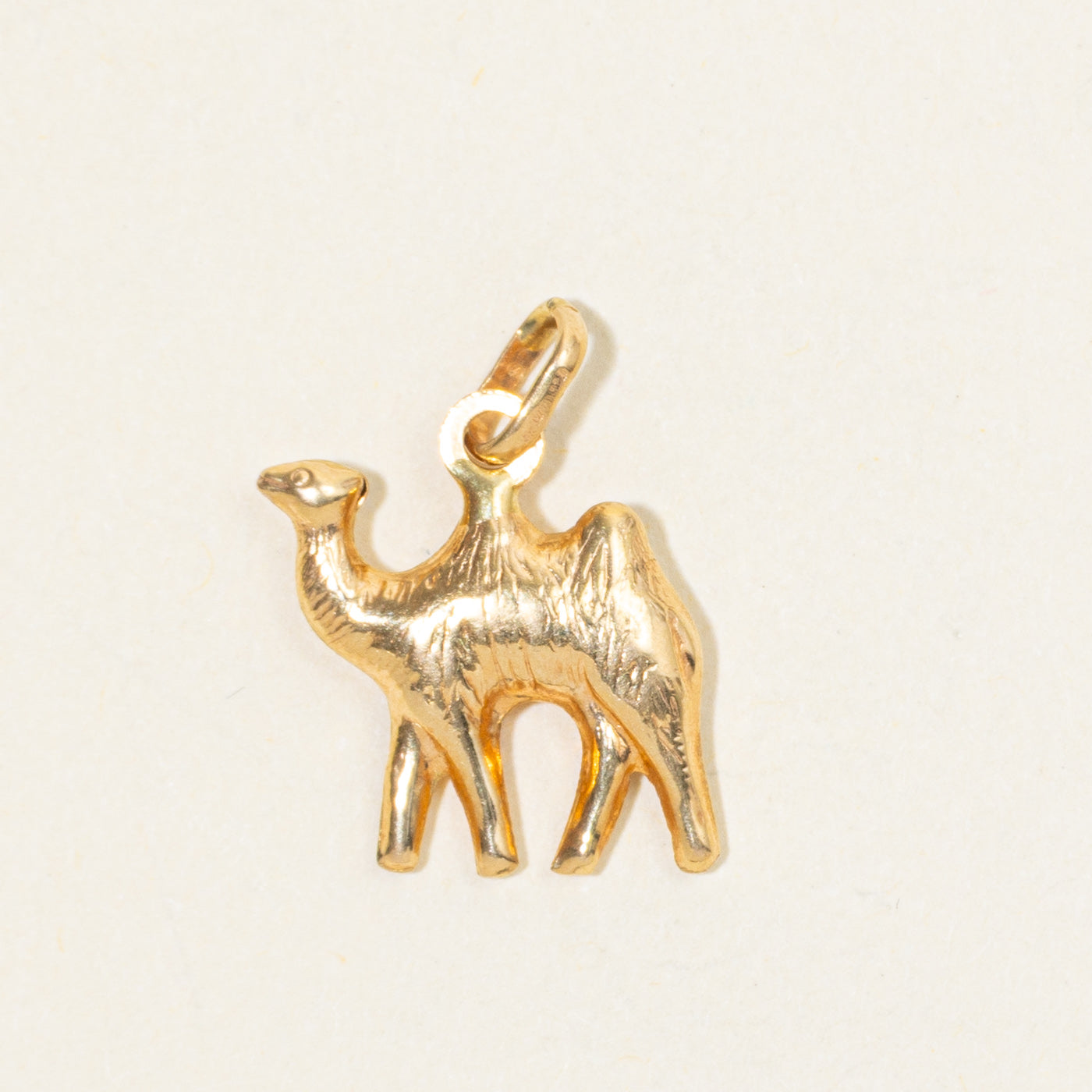 18k Yellow Gold Camel Charm