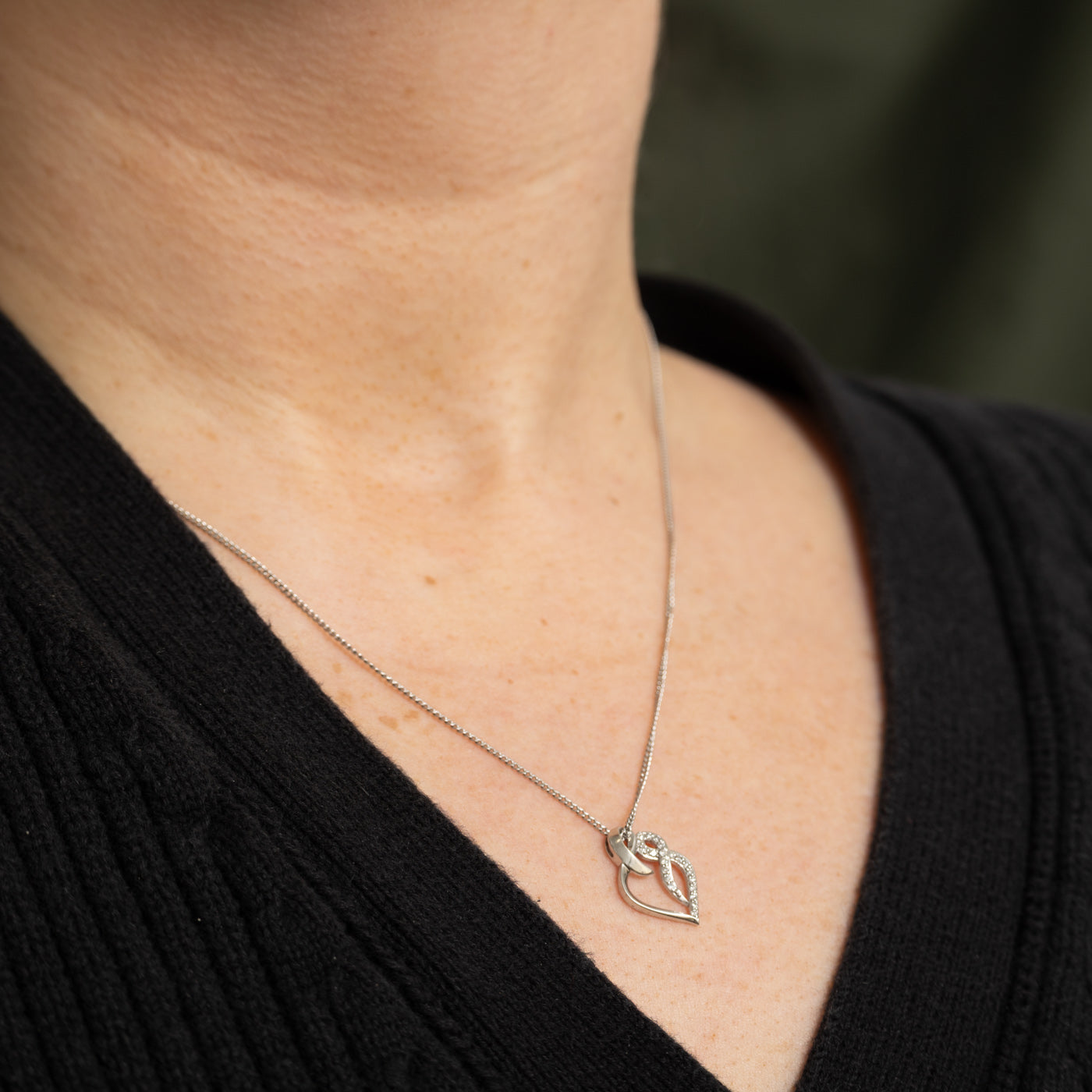 10K Diamond Double Loop Heart Pendant