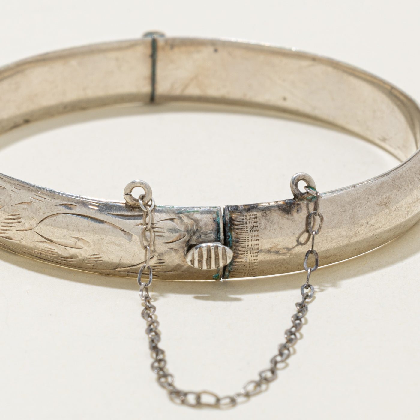 Sterling Silver Floral Engraved Bangle Bracelet | 7"