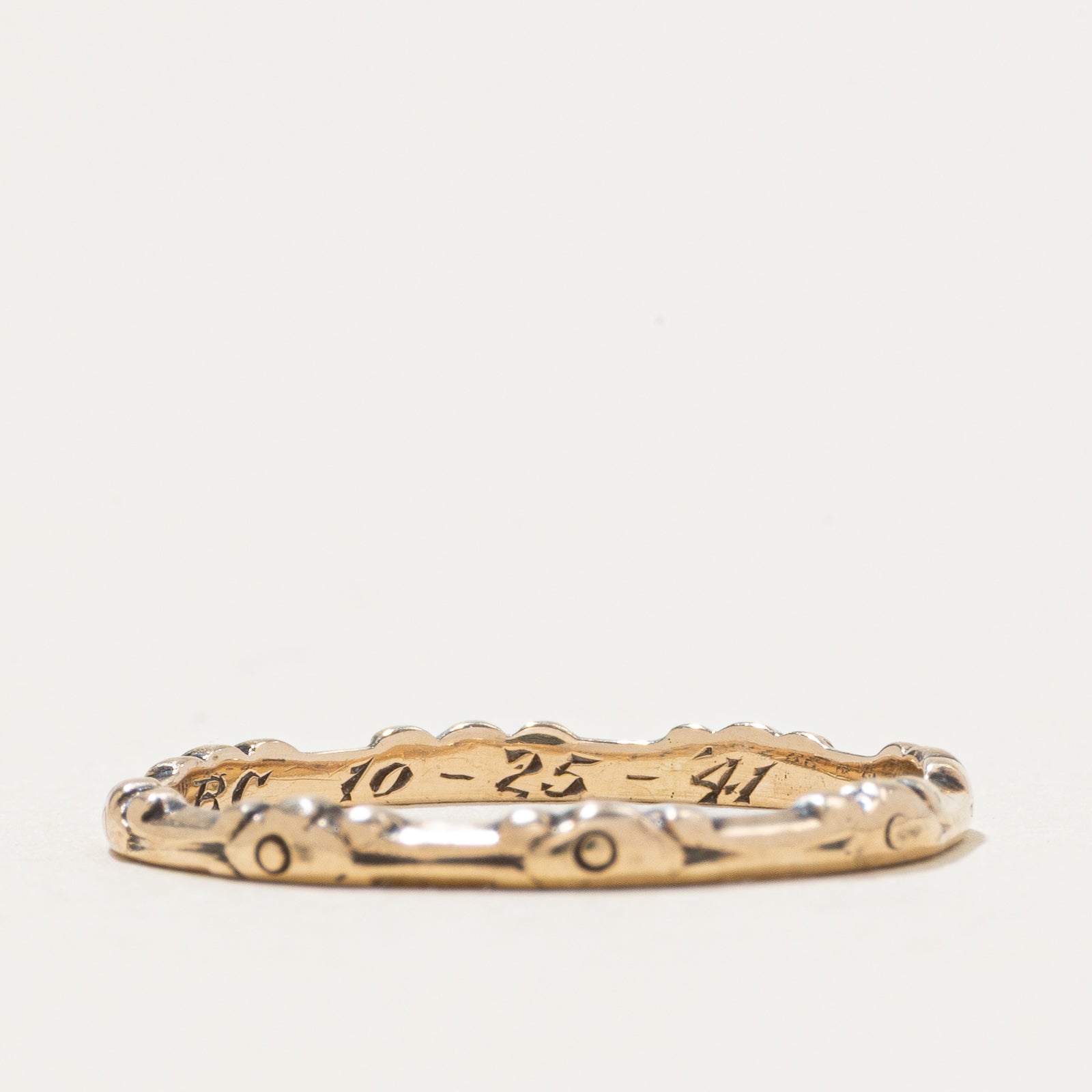 Alliance texturée en or jaune 10 carats | 1,85 mm | Taille 5,75