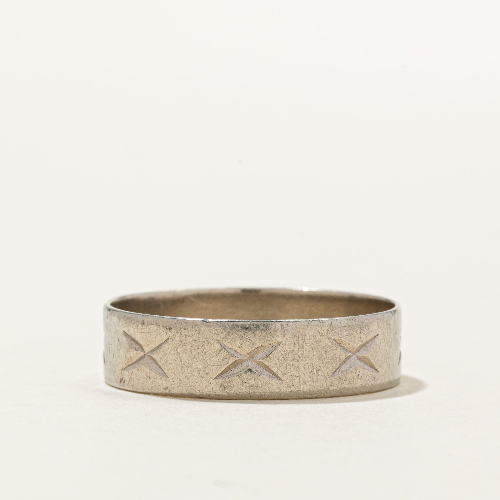 Vintage Canadian 10k White Gold "X" Engraved Band | 6mm | SZ 12.5
