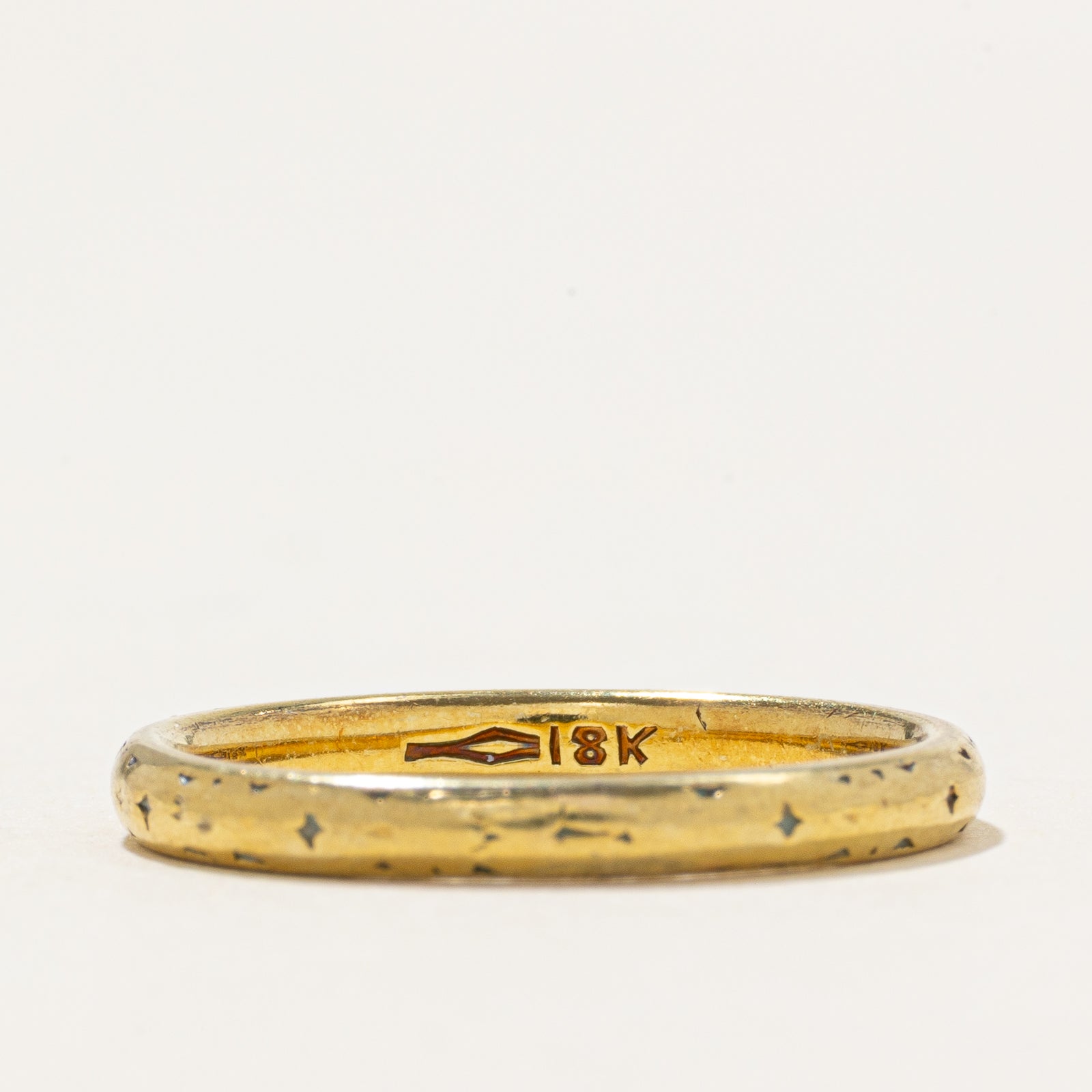 18k Yellow Gold Textured Band | 2.30mm | SZ 6.25