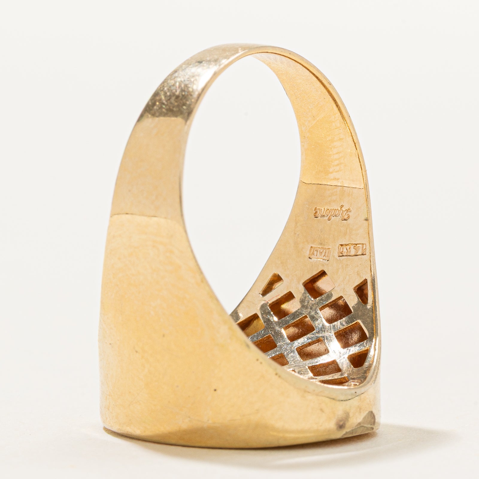 14K Yellow Gold Chunky Signet Ring | SZ 9