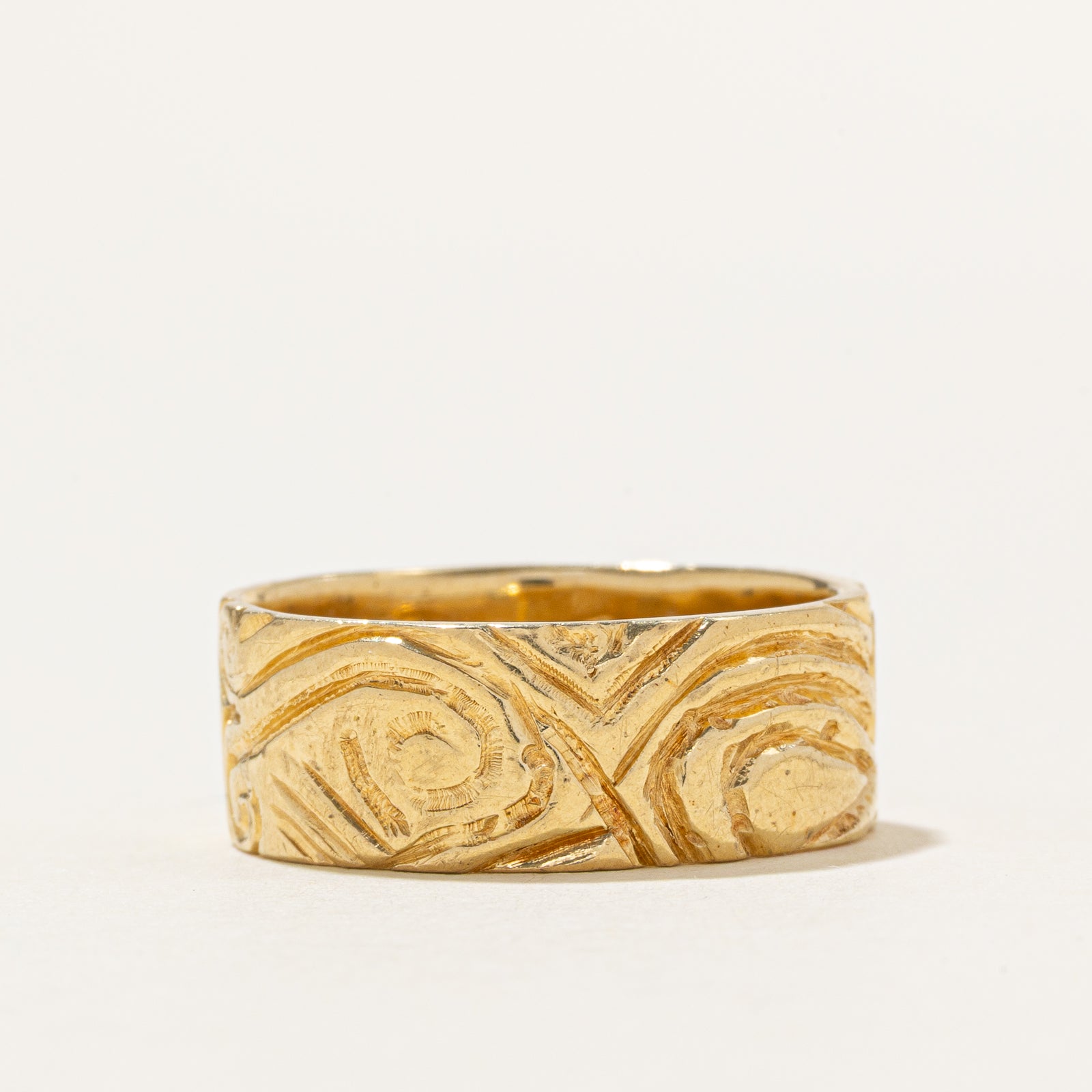 18k Yellow Gold Engraved Band | SZ 8.25