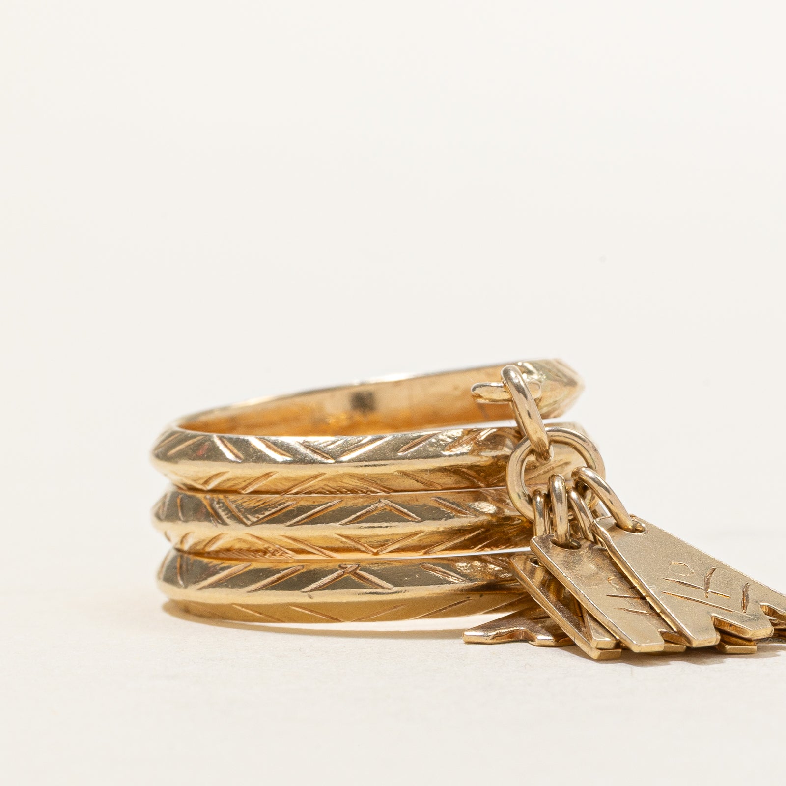 Vintage 14k Gold Latvian "7 Day" Ring | SZ 7.25