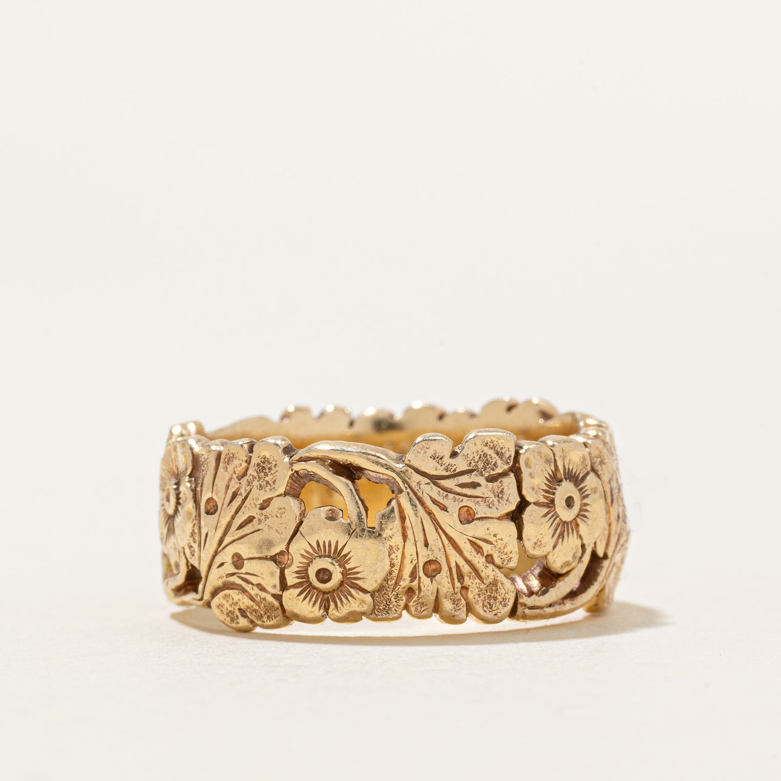 14k Yellow Gold Floral Band | 8.05 - 8.20mm | SZ 6.25