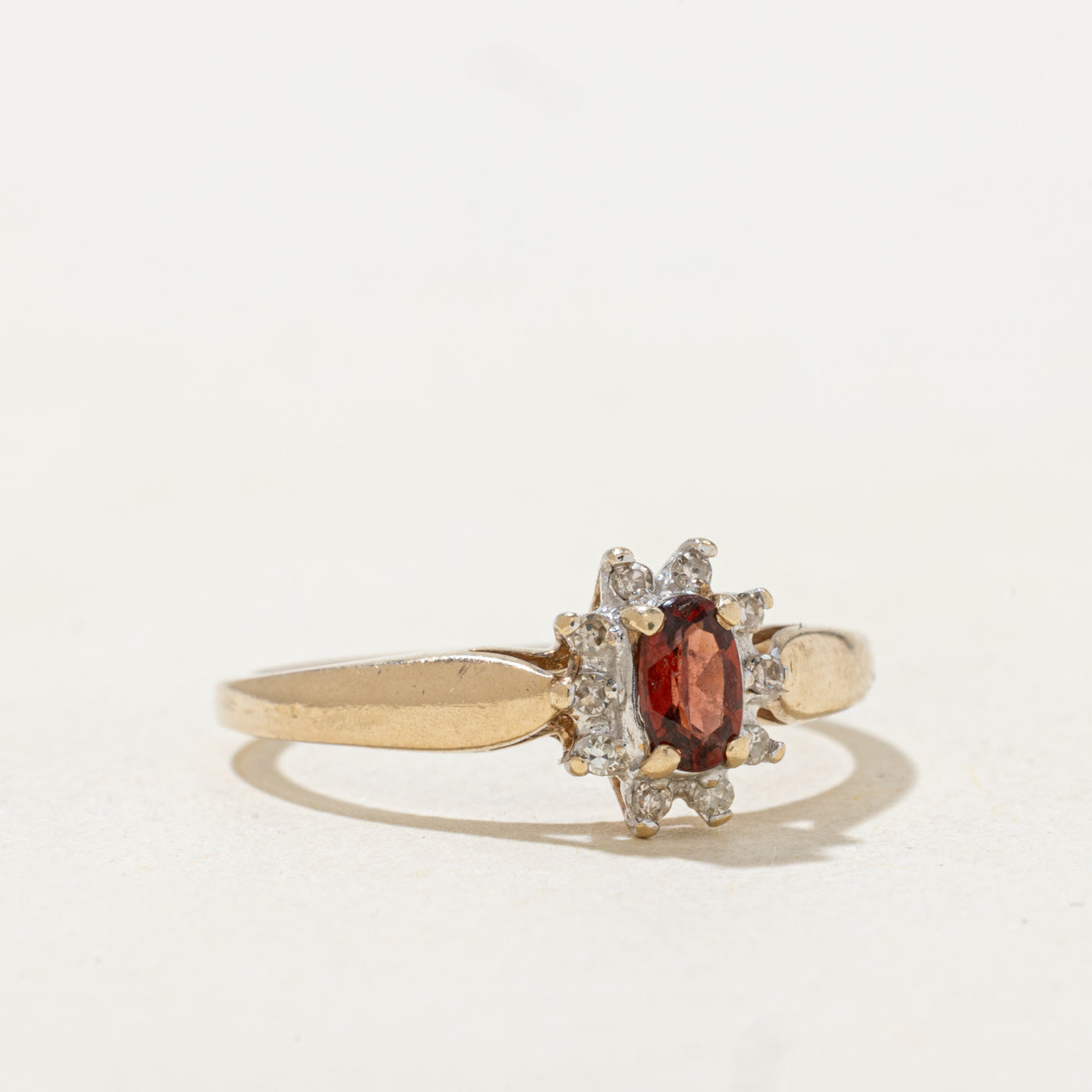 Garnet & Diamond Petal Ring | 0.25ct, 0.05ctw | SZ 7.0 |