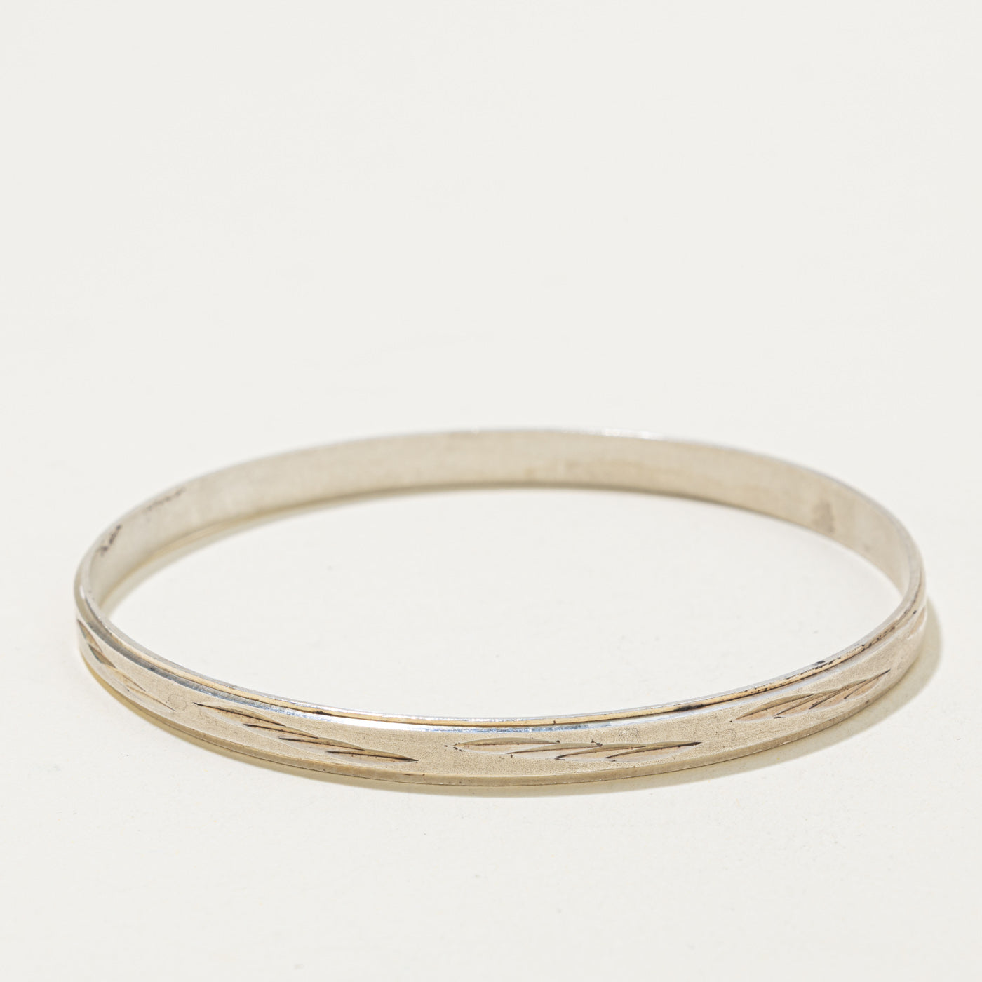 Sterling Silver Engraved Bangle | 8"