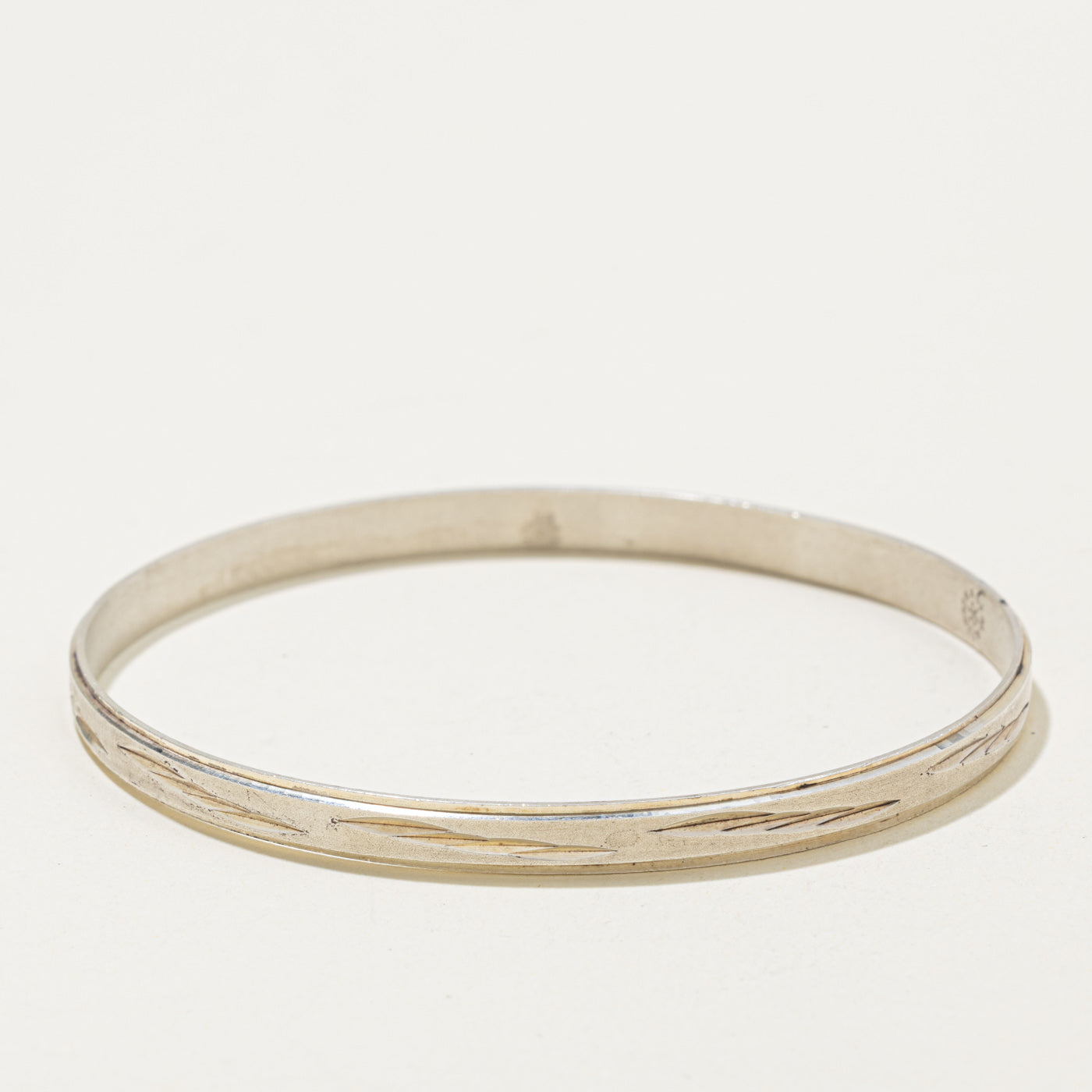 Sterling Silver Engraved Bangle | 8"