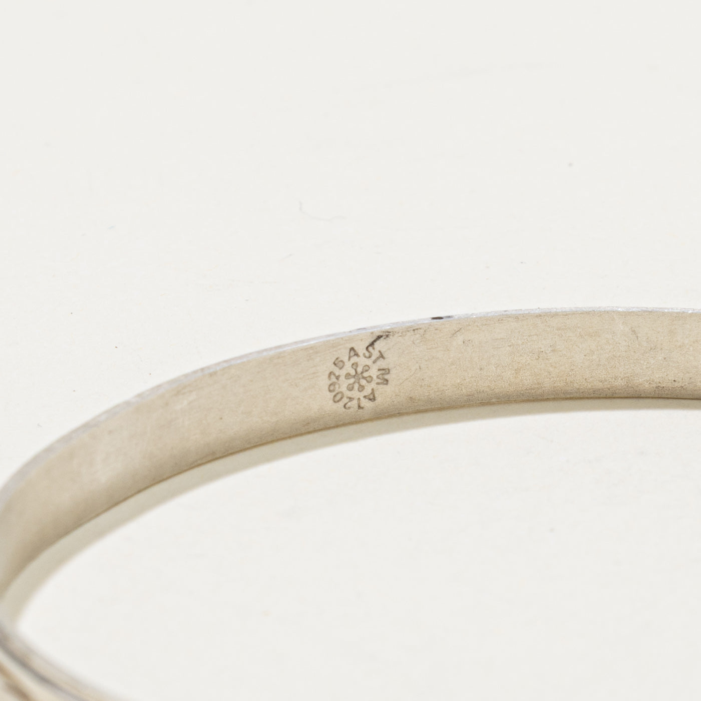 Sterling Silver Engraved Bangle | 8"
