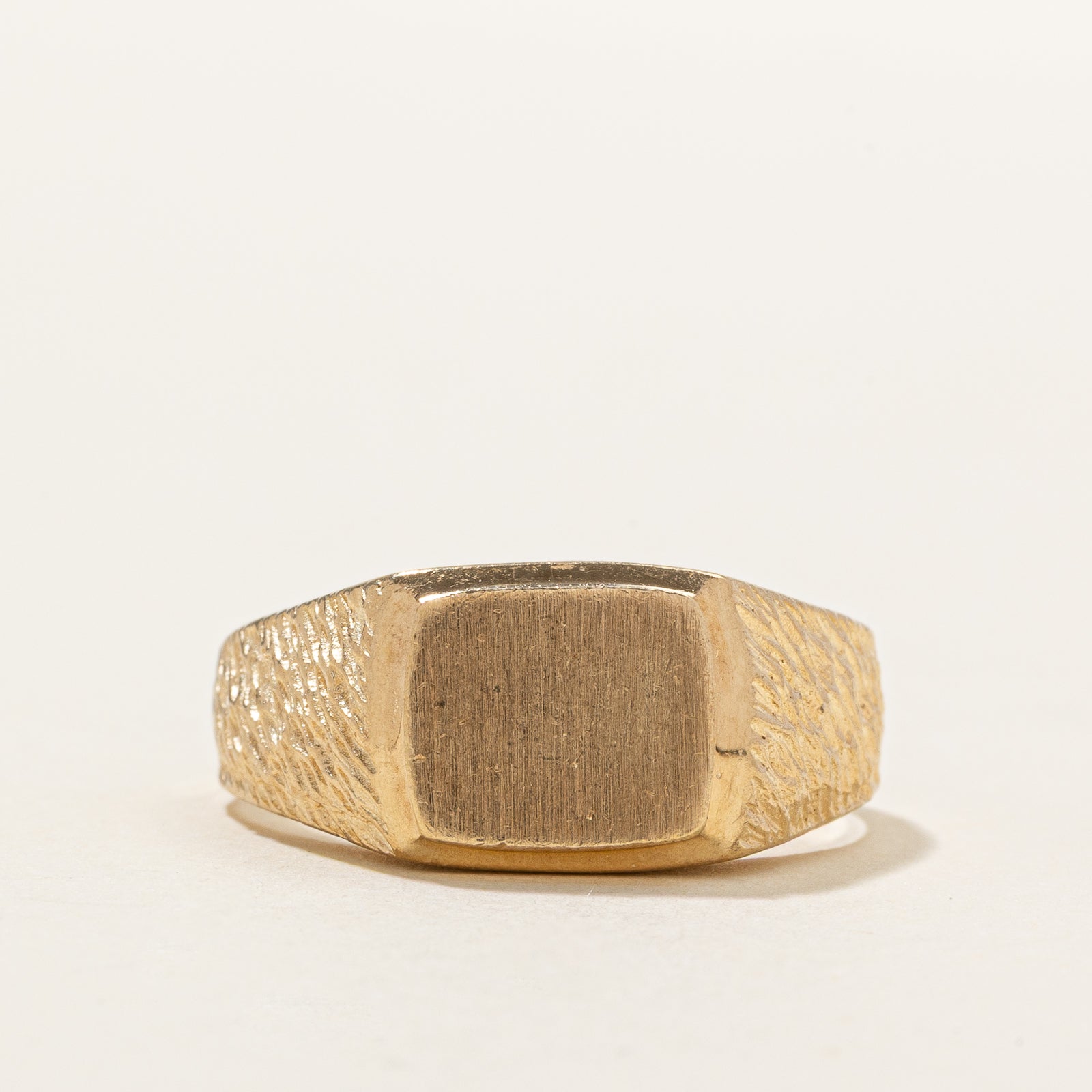 10k Yellow Gold Textured Signet Ring | SZ 10