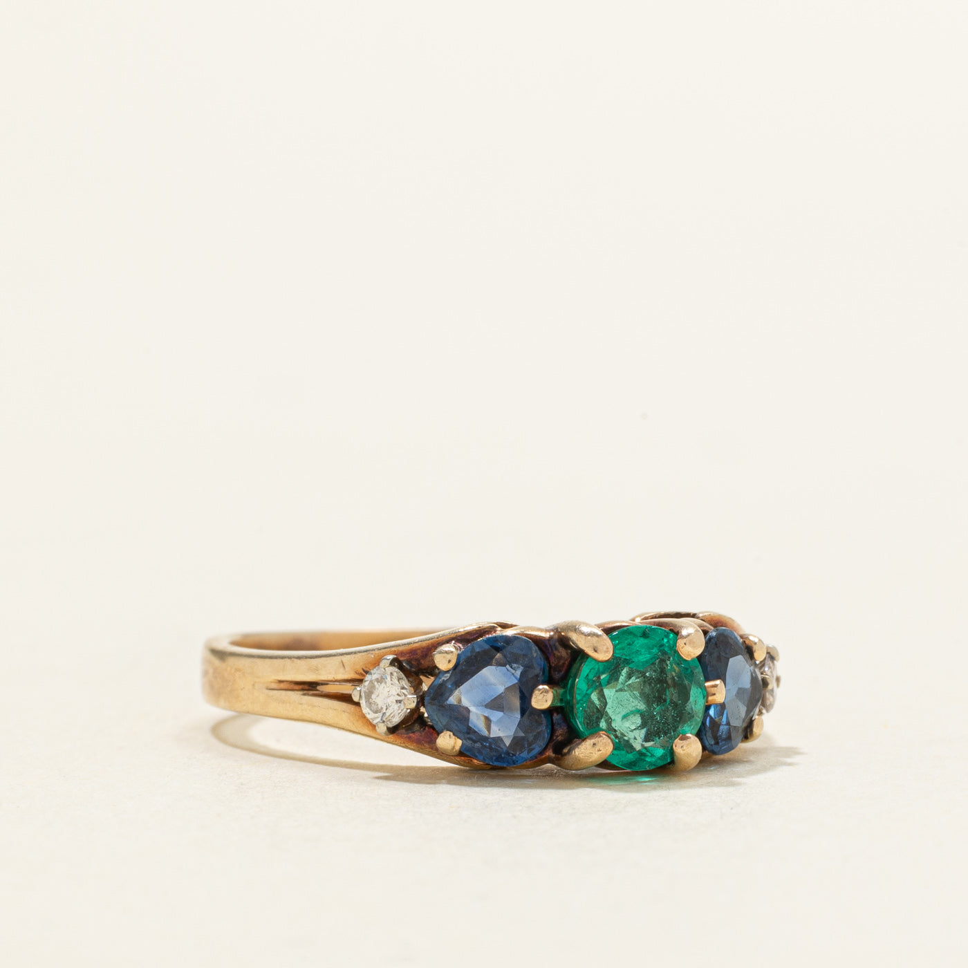 Emerald, Topaz & Diamond Ring | 0.90ct, 0.04ctw | SZ 6.25