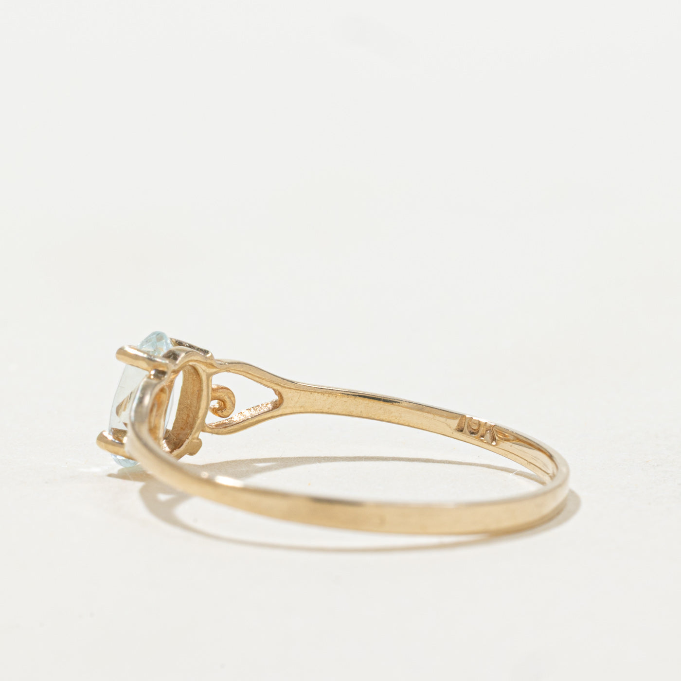 Solitaire Aquamarine Scrollwork Ring | 0.34ct | SZ 8.75 |