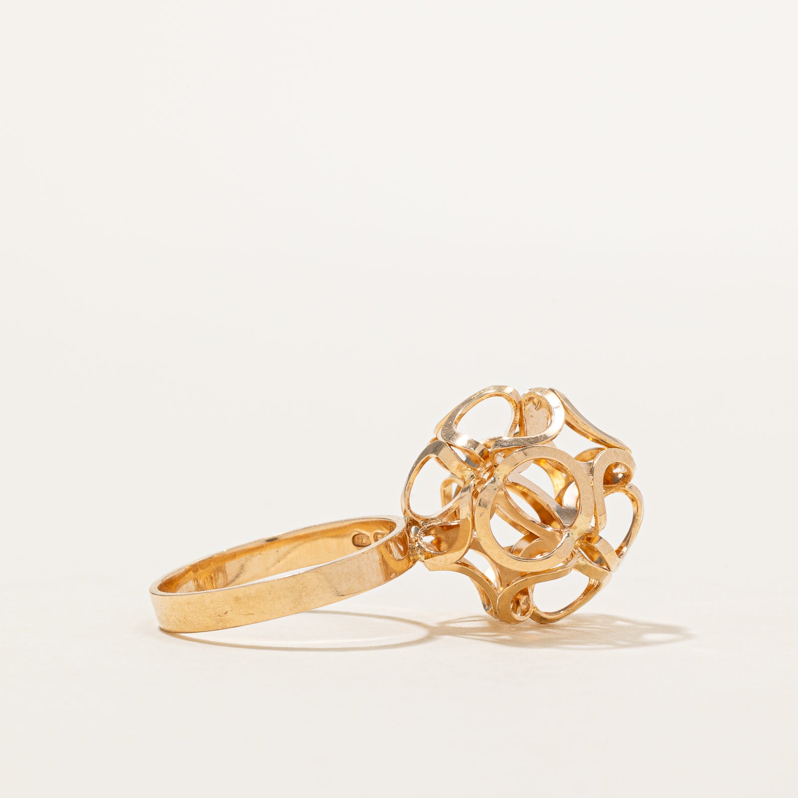 Finland 14k Yellow Gold Openwork Orb Ring | SZ 6