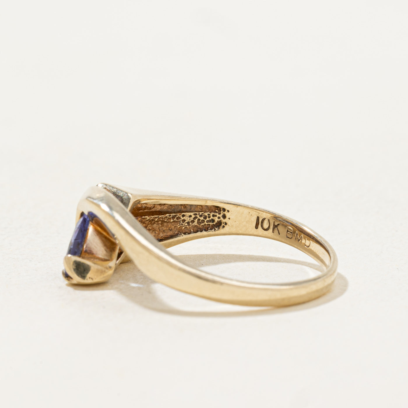 Trillion Cut Tanzanite & Diamond Wave Ring | 0.22ct, 0.06ctw | SZ 5.5 |