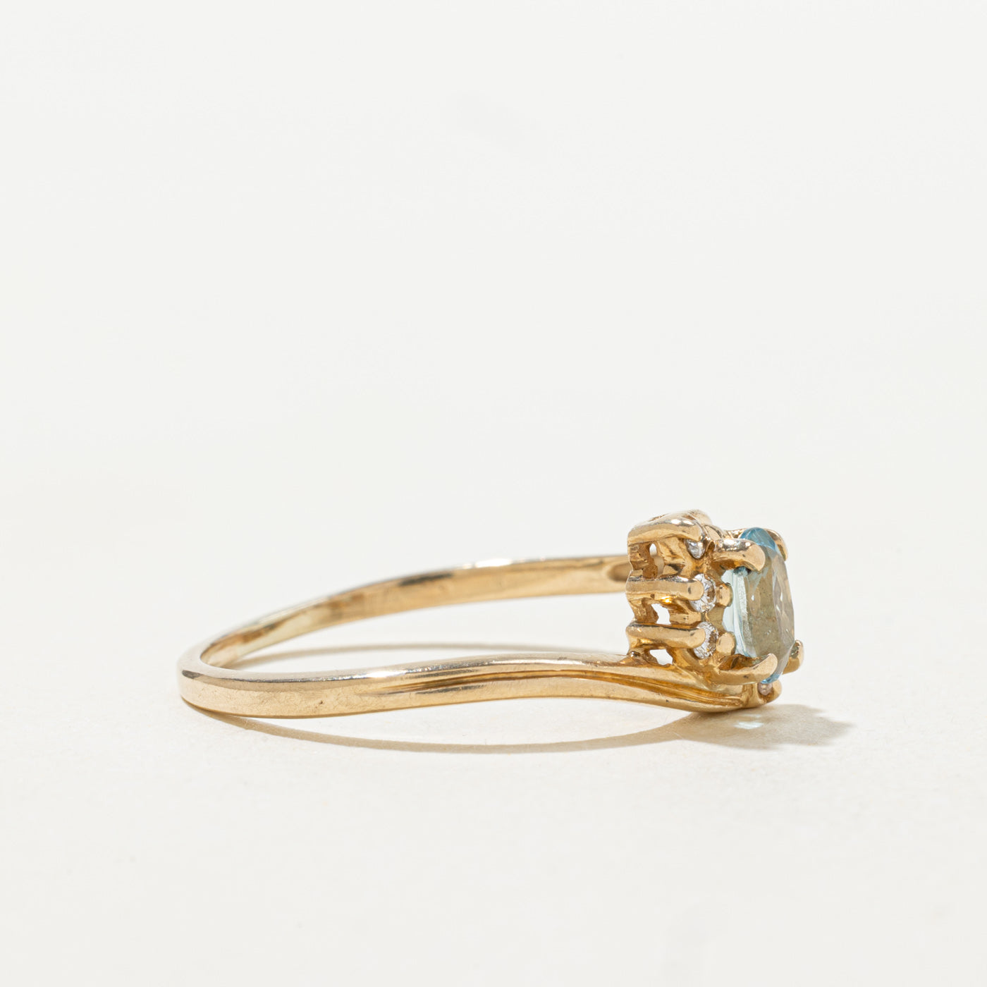Aquamarine & Diamond Accented Ring | 0.34ct, 0.06ctw | SZ 8.5 |