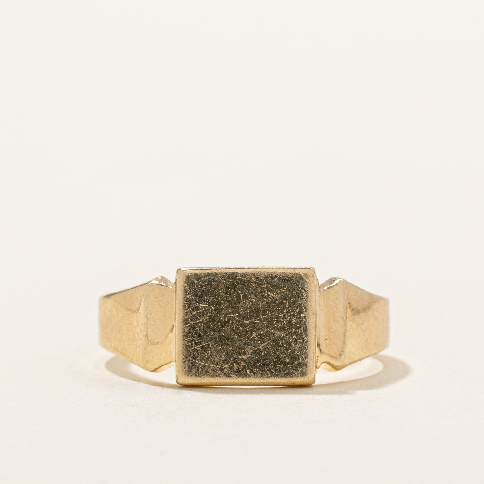 10k Yellow Gold Plain Signet Ring | SZ 8