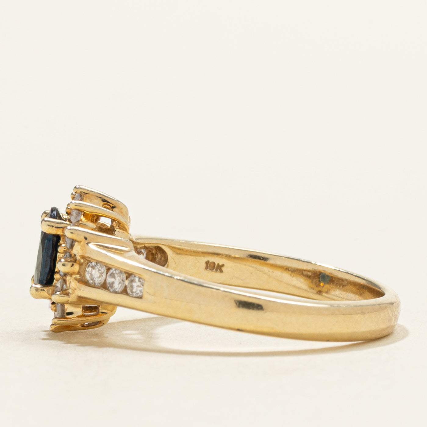Oval Cut Sapphire & Diamond Petal Halo Ring | 0.40ct, 0.14ctw | SZ 7.0