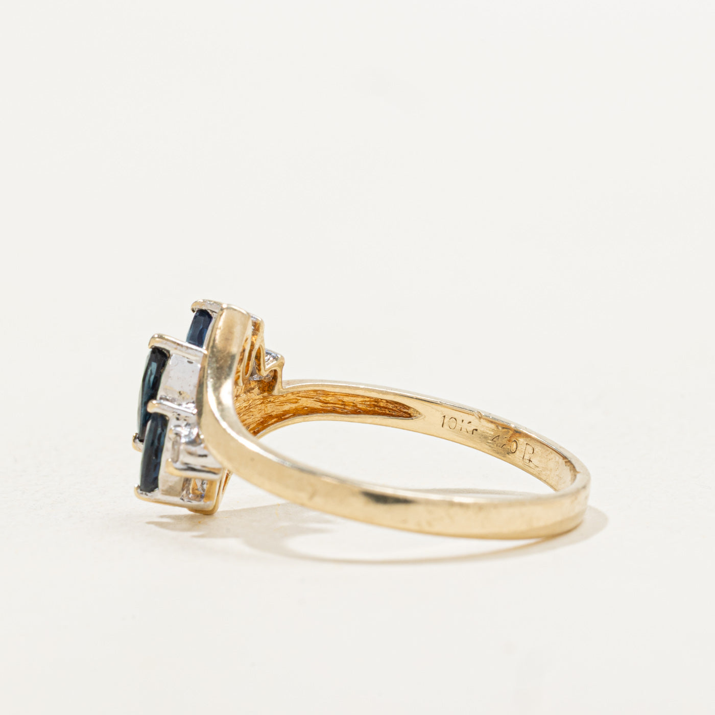 Bague trois pierres saphir et diamant | 0,02 ct | Taille 6,5 |