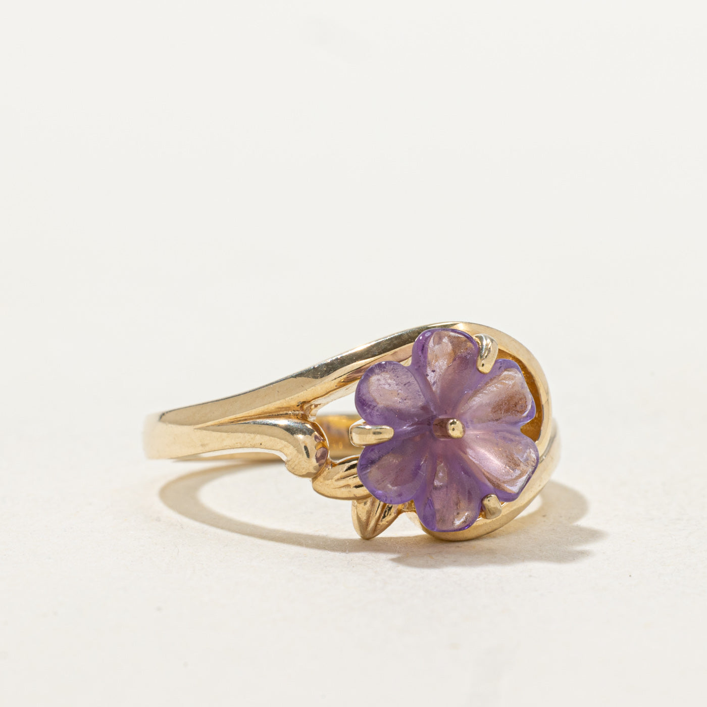 Bague florale en améthyste sculptée | 1,05 ct | Taille 6,75 |