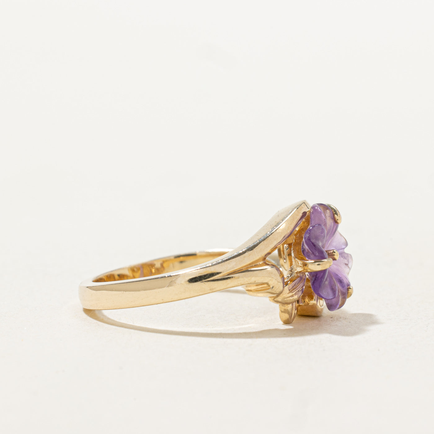 Bague florale en améthyste sculptée | 1,05 ct | Taille 6,75 |