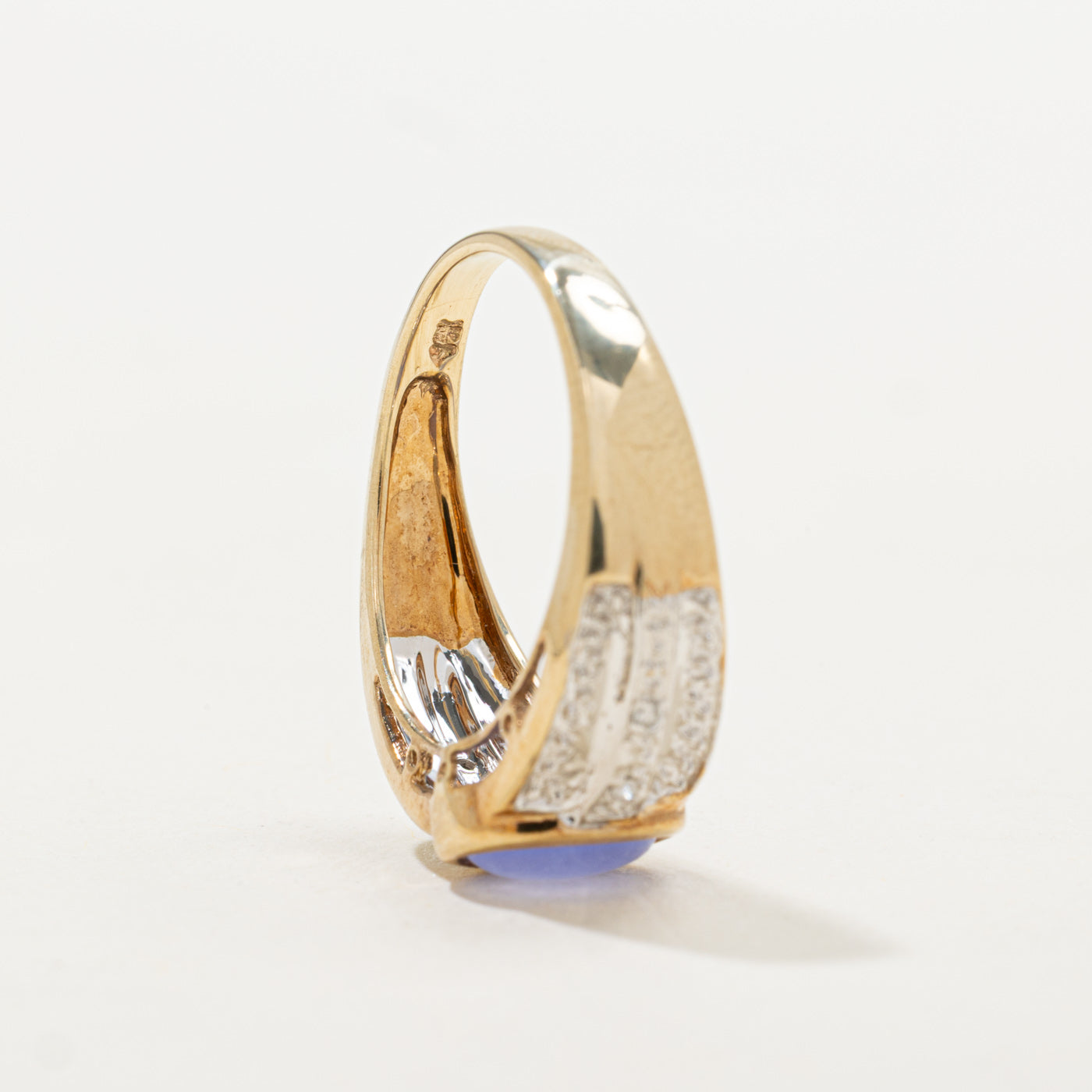 Bezel Set Lavender Jadeite & Diamond Ring | 0.96ct, 0.02ctw | SZ 6.0 |