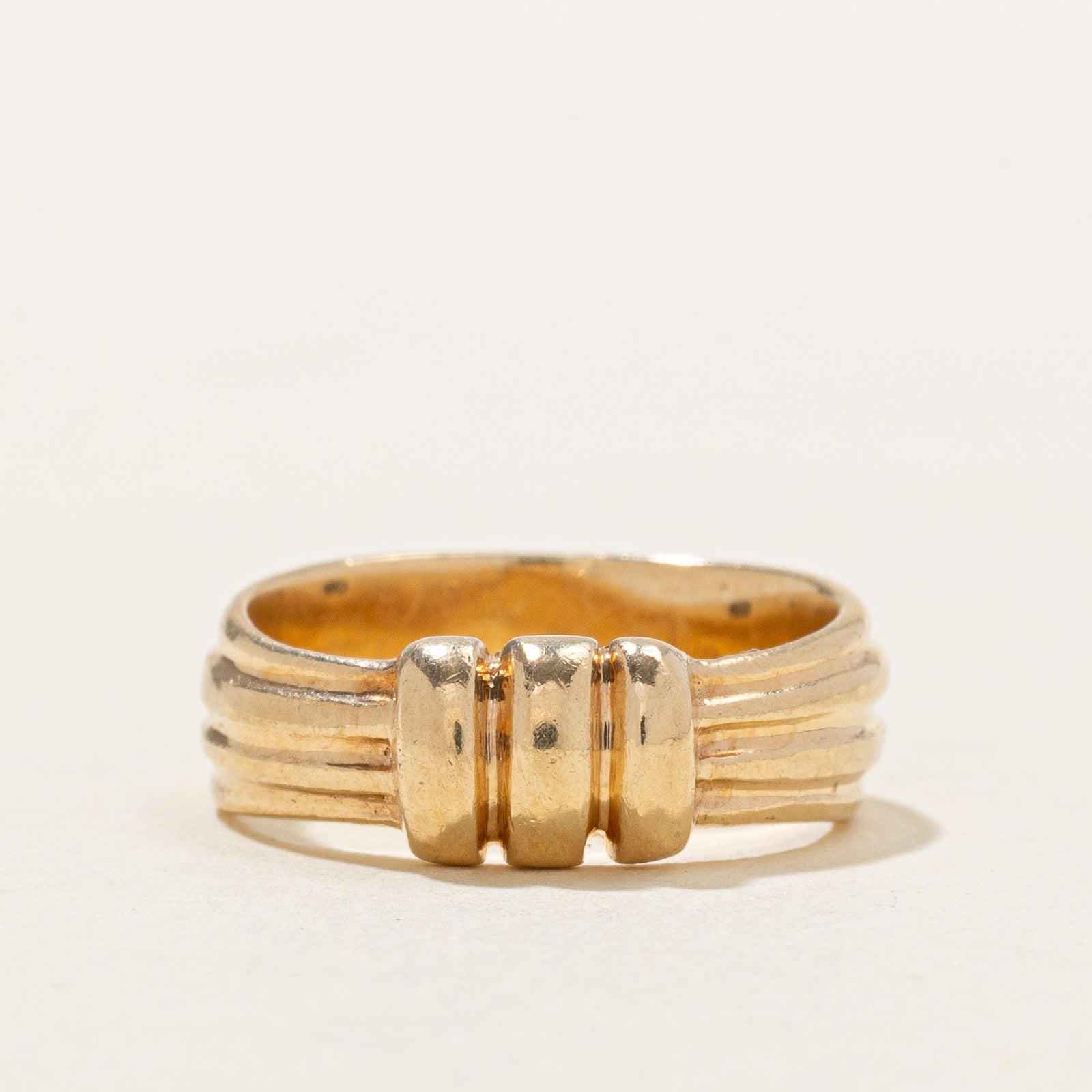 14k Yellow Gold Grooved & Fluted Band | SZ 4