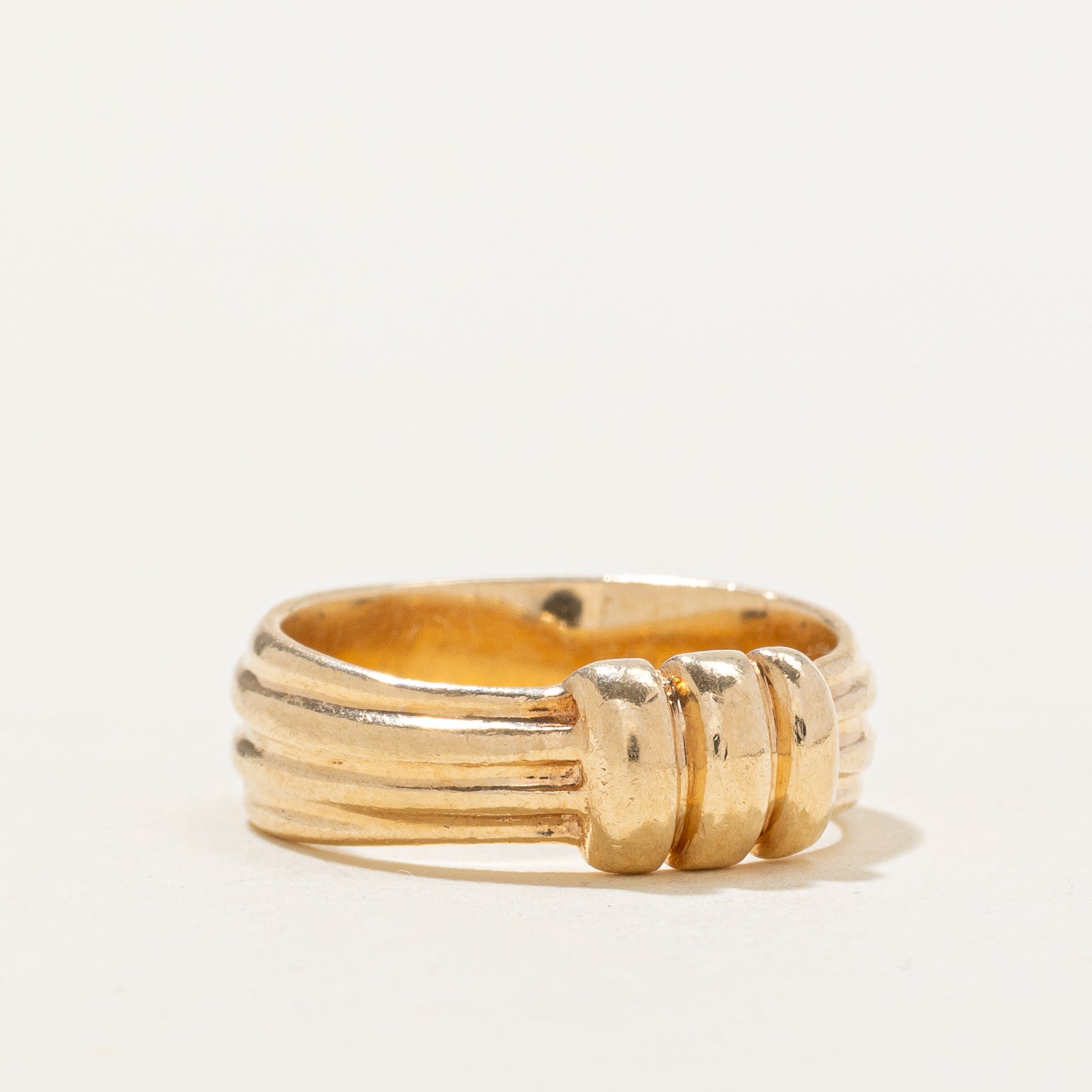 14k Yellow Gold Grooved & Fluted Band | SZ 4