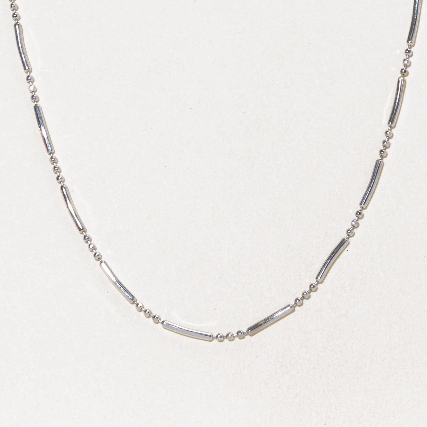 900 Platinum Bead Bar Link Chain | 1.50mm | 16"