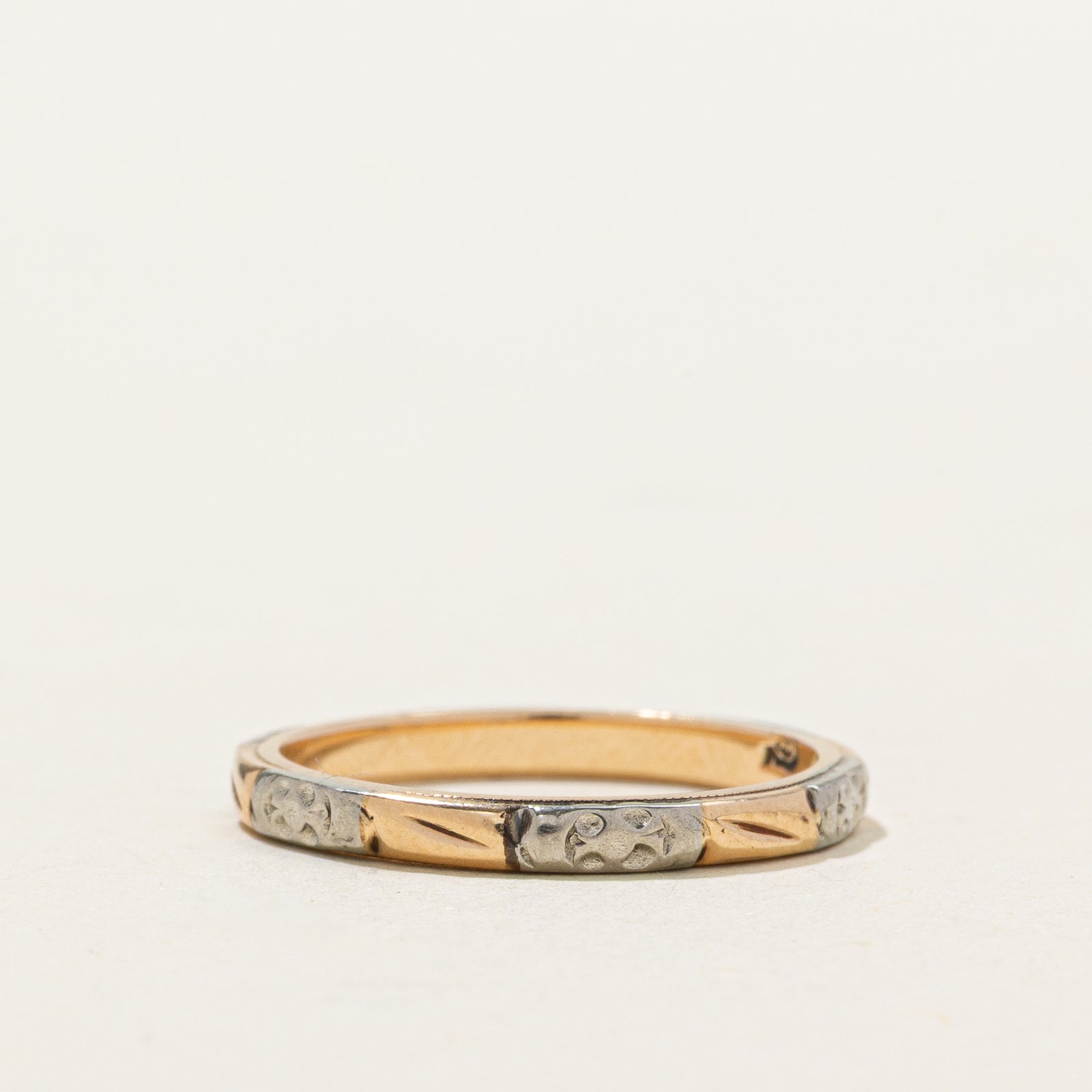 Vintage Canadian 10k Two Tone Gold Band | 2mm | SZ 4.25