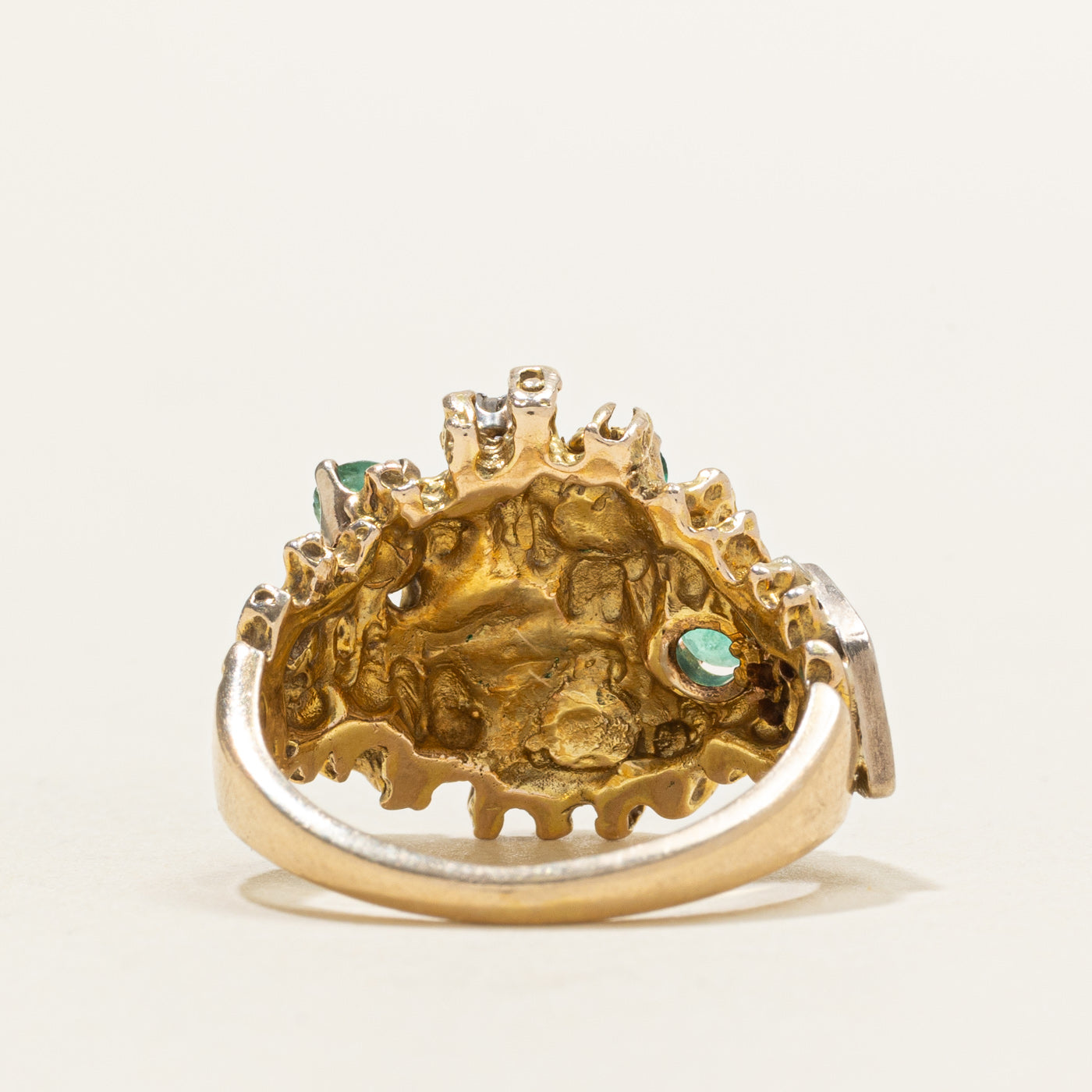 Emerald & Diamond Cluster Textured Cocktail Ring | 0.55ctw, 0.18ctw | SZ 5.25