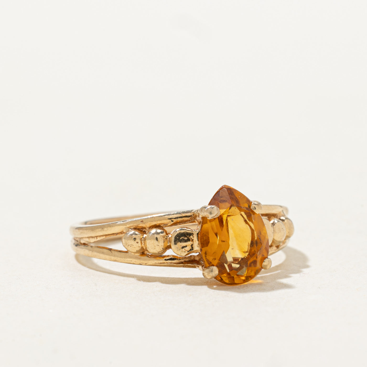 Pear Cut Citrine Split Shank Ring | SZ 6.0 |