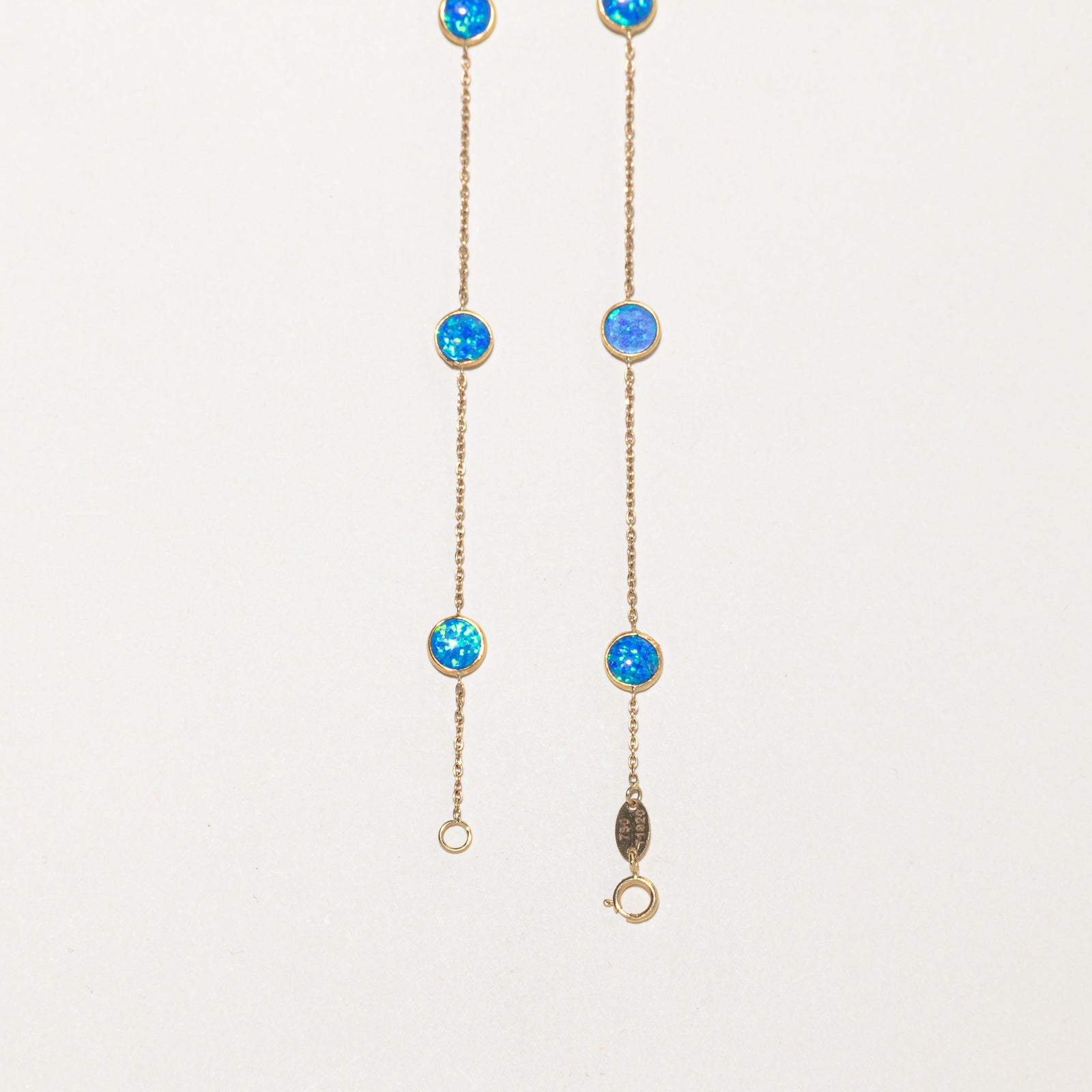 18K Synthetic Blue Opal Necklace | 3.00ctw