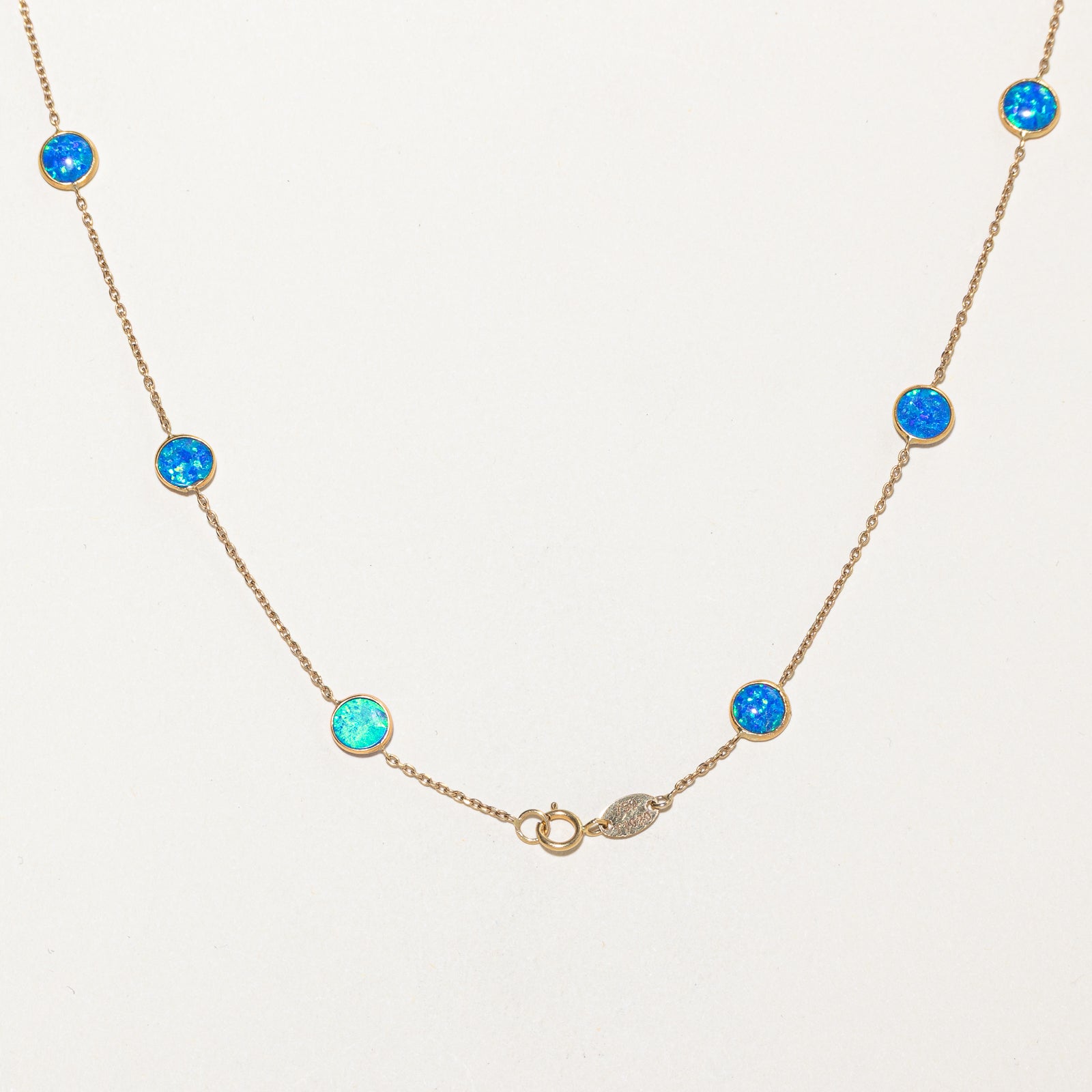 18K Synthetic Blue Opal Necklace | 3.00ctw