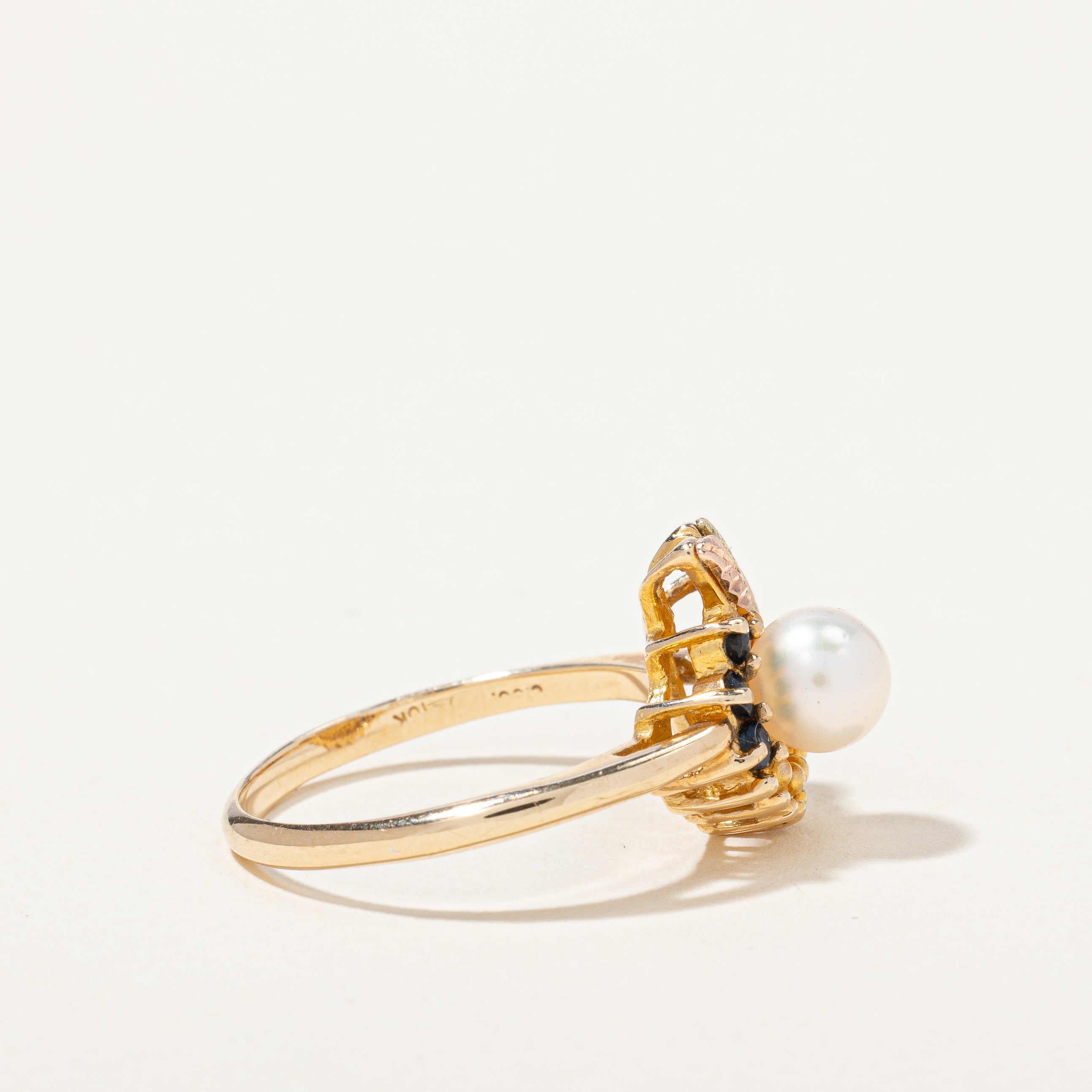 Black Hills Gold' Cultured Pearl & Sapphire Ring | 0.06ctw | SZ 7.5 |