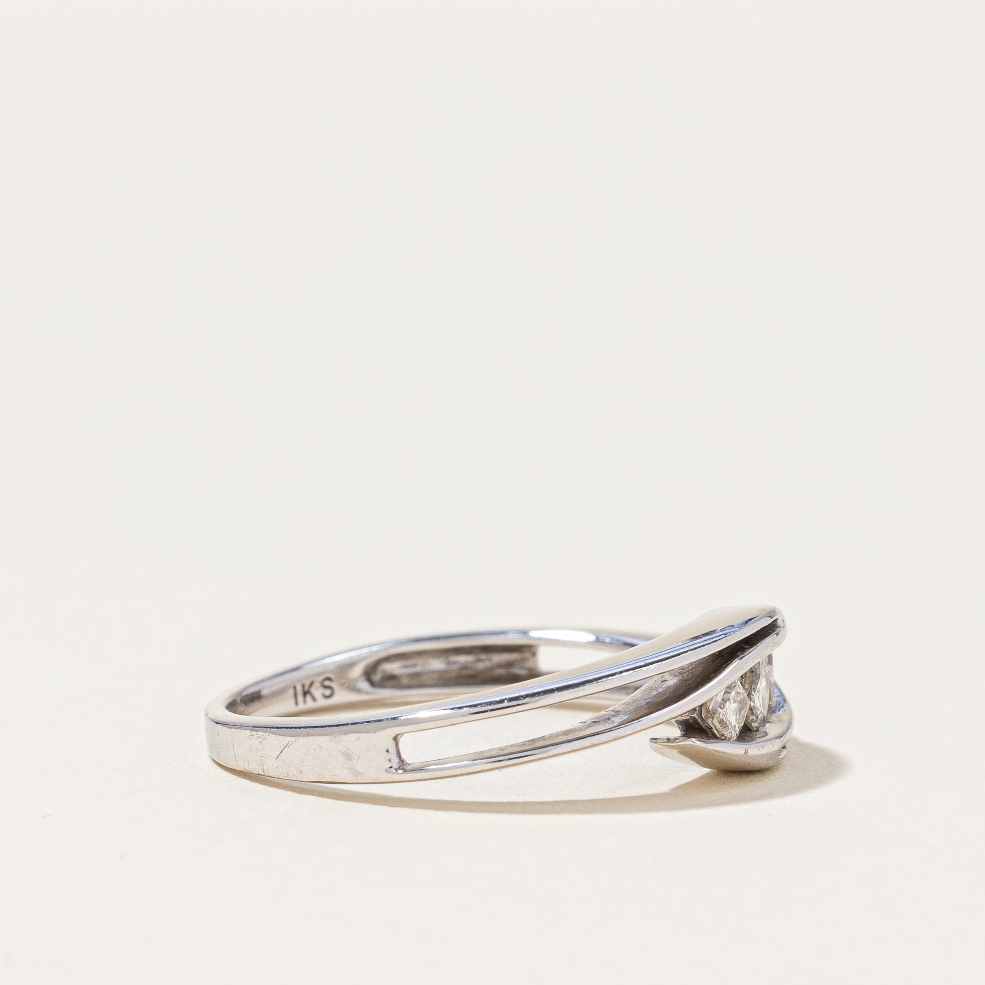 Diamond Ring | 0.12ctw | SZ 5.75 |