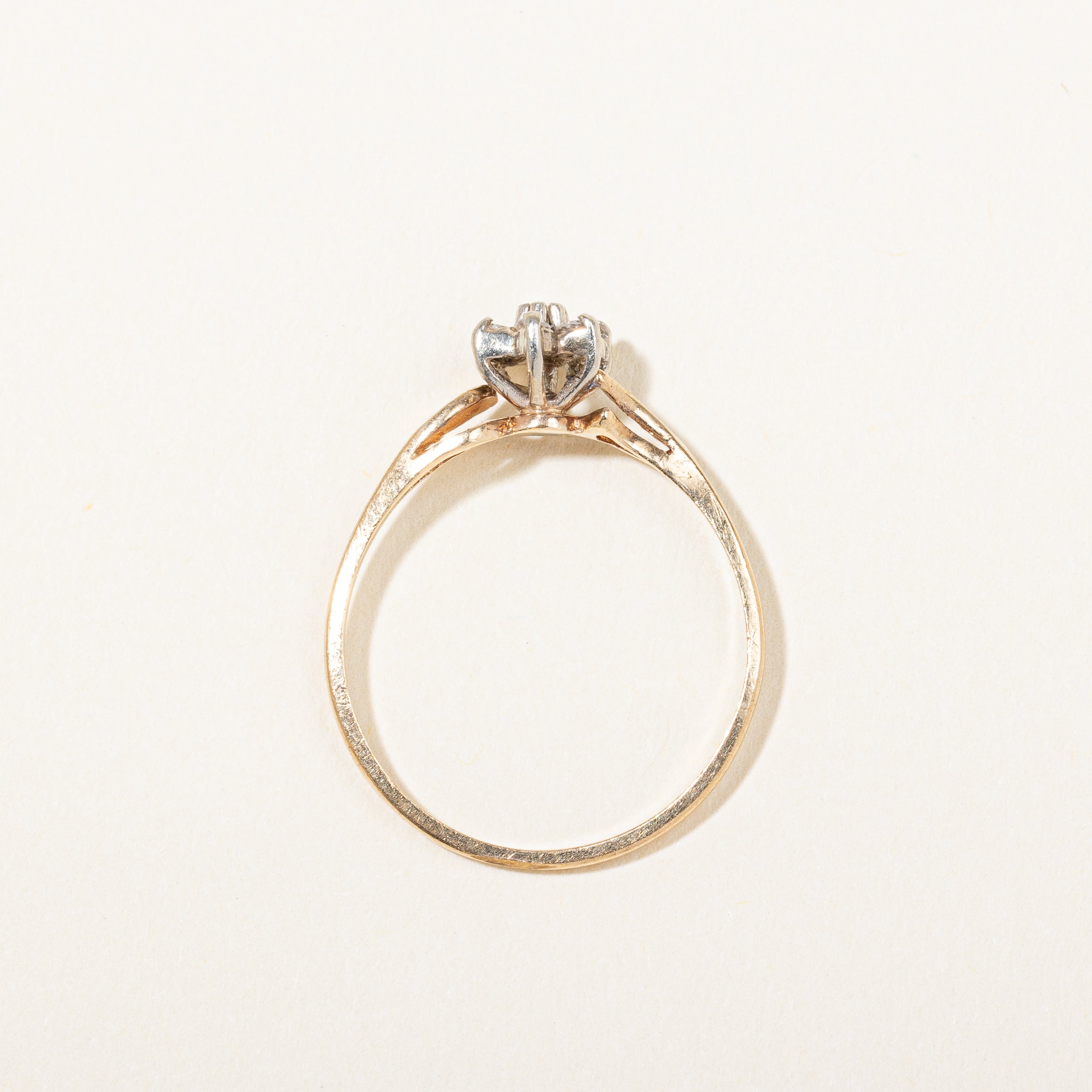 Petite Diamond Flower Ring | 0.07 ct, SZ 6.5 |