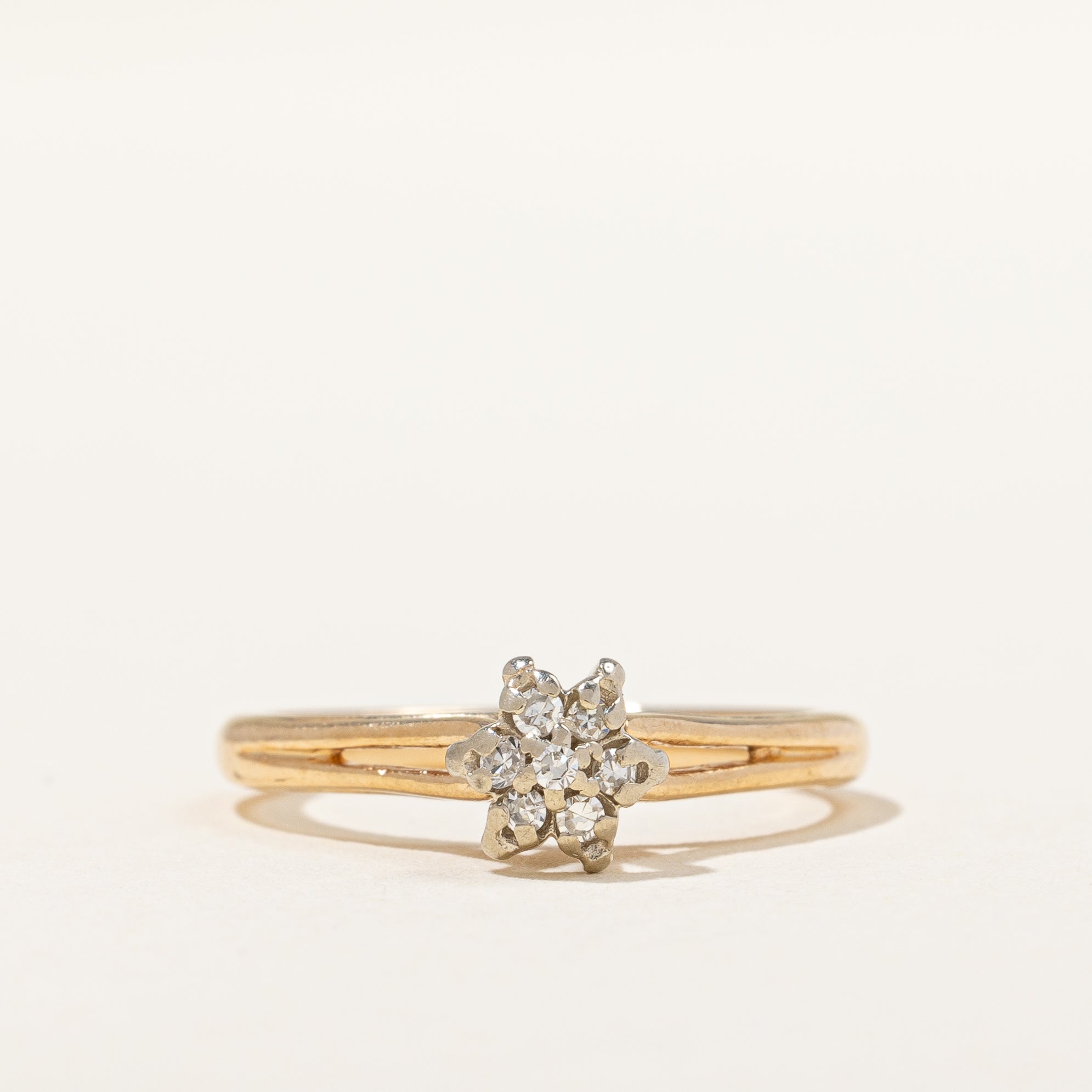 Vintage Single Cut Diamond Daisy Cluster Ring | 0.07ctw | SZ 4.5 |