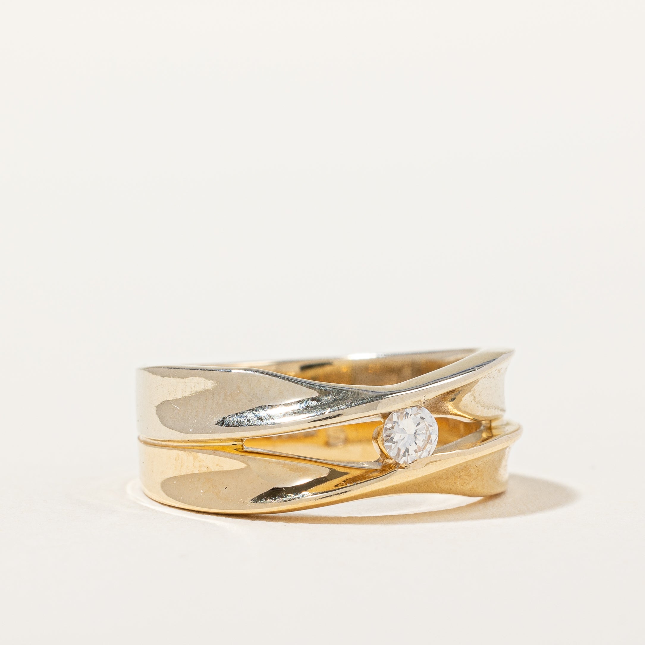 Twisted Split Shank Diamond Band | 0.10 ct, SZ 5.75 |
