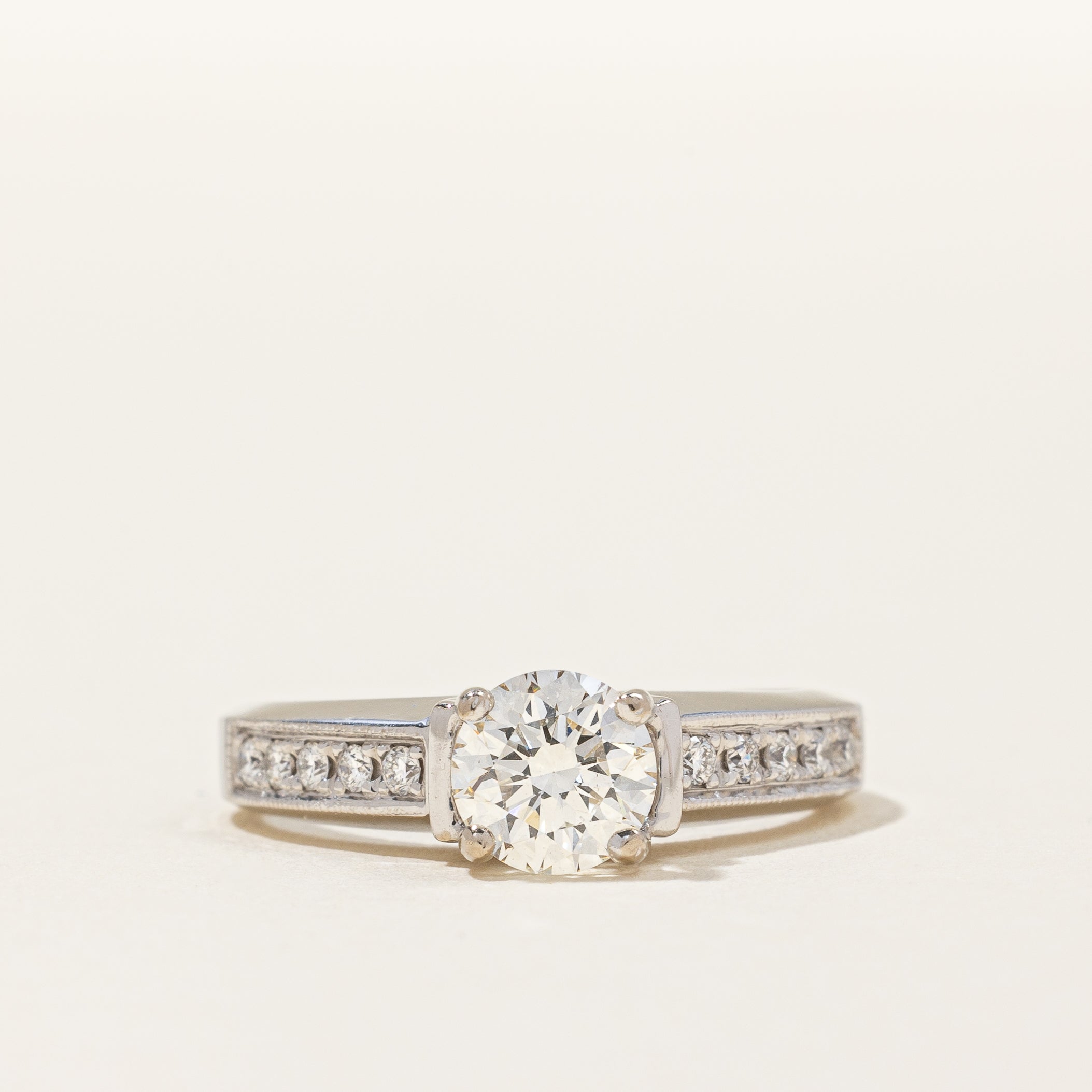 'Simon G' EGL Round Brilliant Diamond Engagement Ring | 0.91ctw VS2 G | SZ 4.5