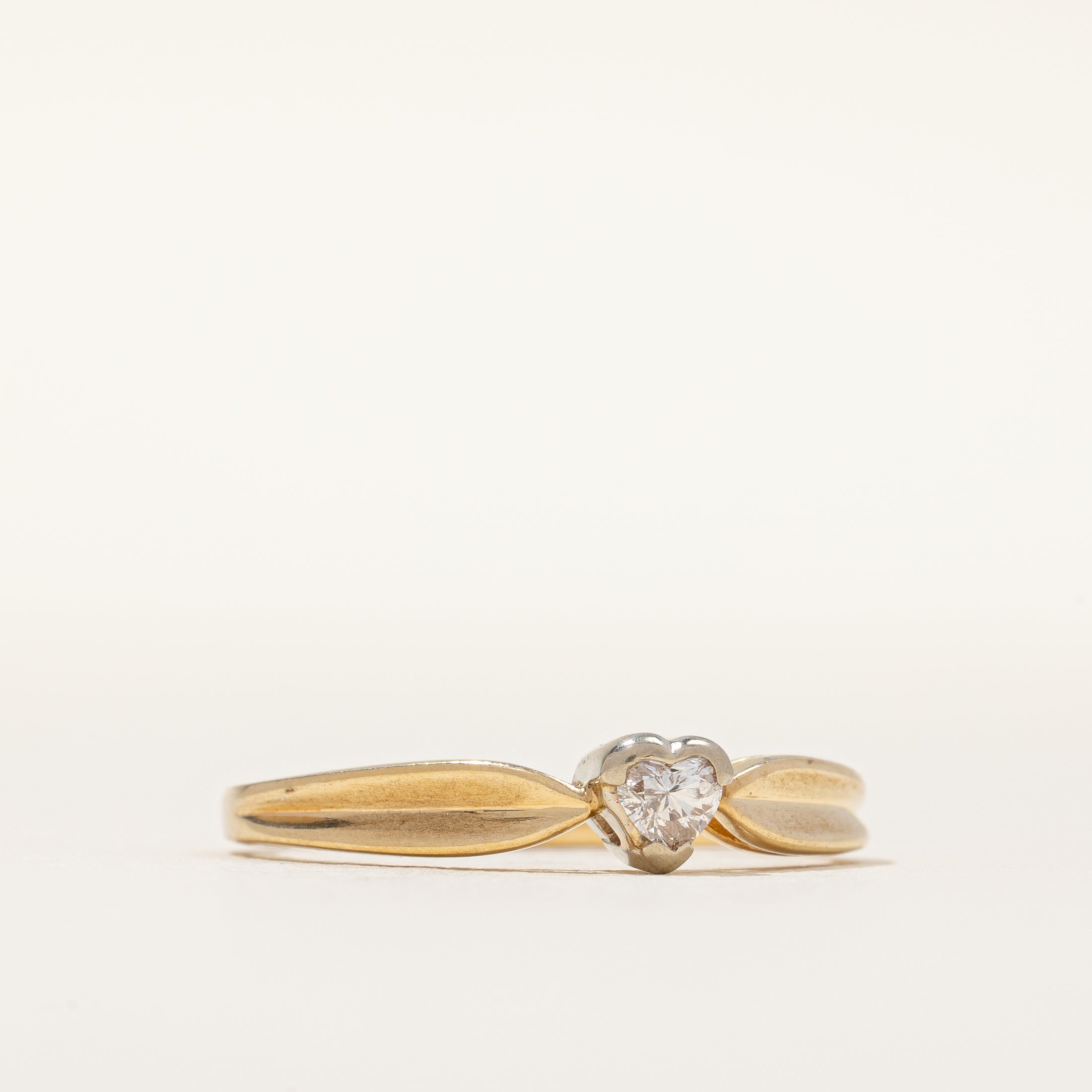 Heart Cut Diamond Ring | 0.13ct | SZ 7.25 |