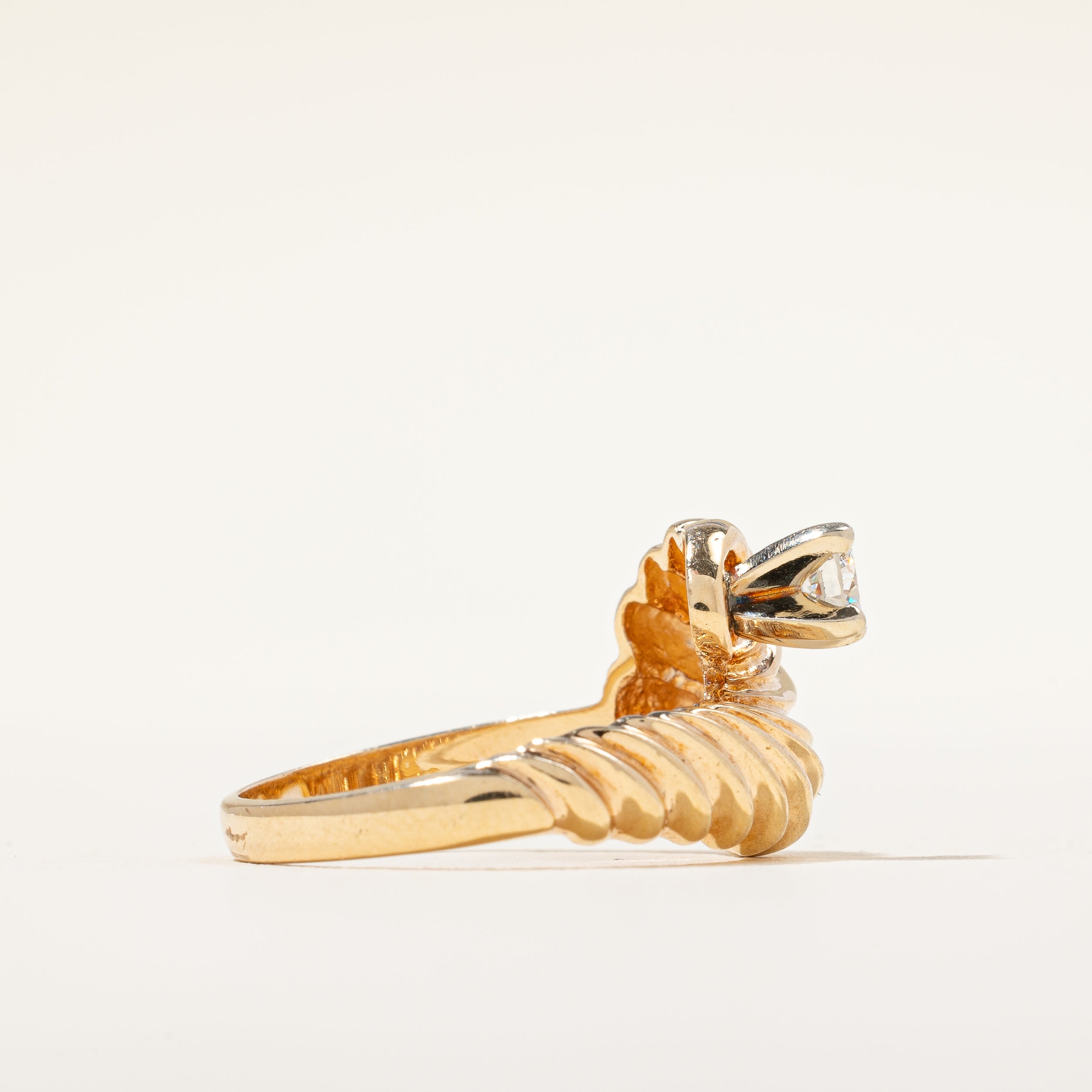 14K Yellow Gold Spiral Diamond Ring | 0.20ct | SZ 6.5 |