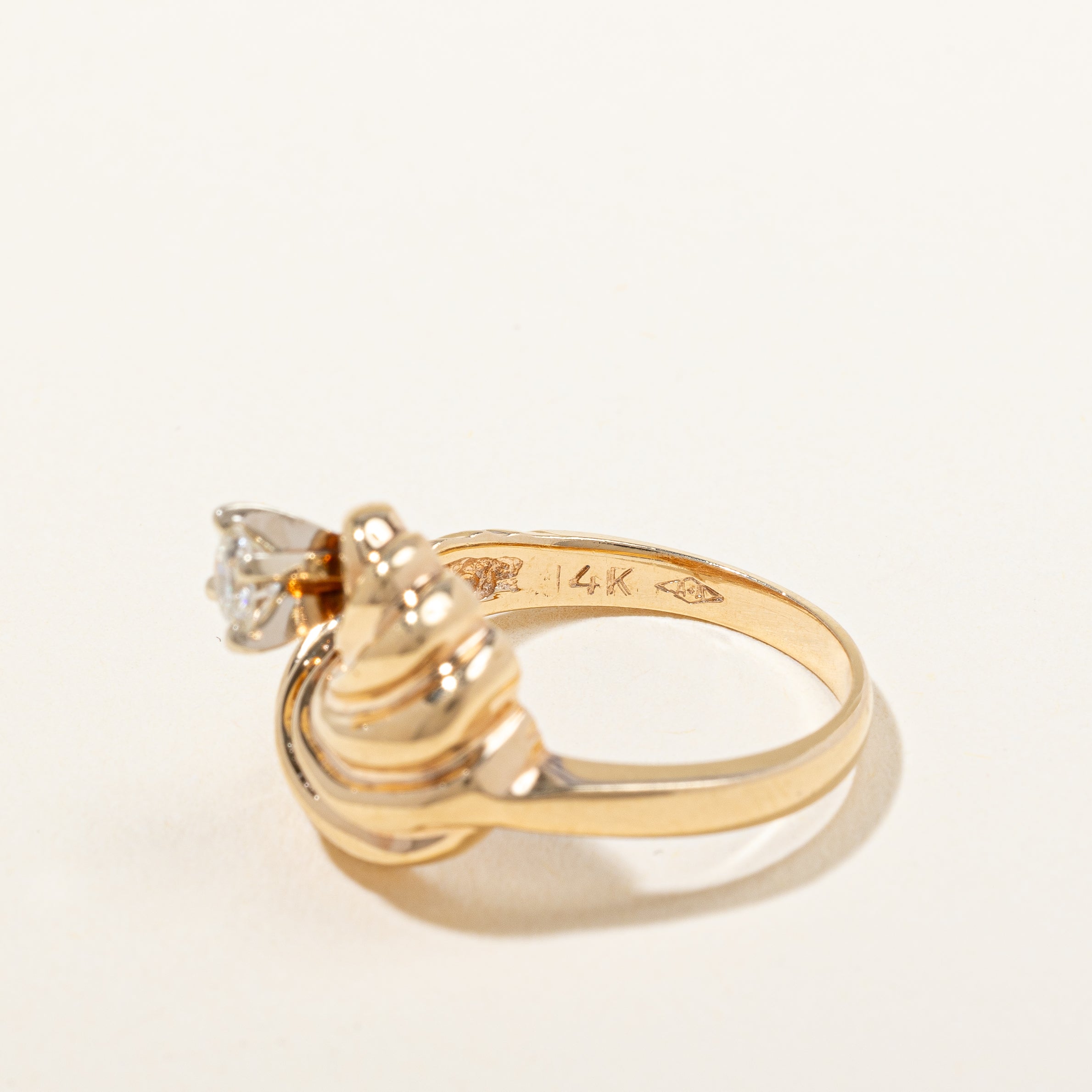 14K Yellow Gold Spiral Diamond Ring | 0.20ct | SZ 6.5 |