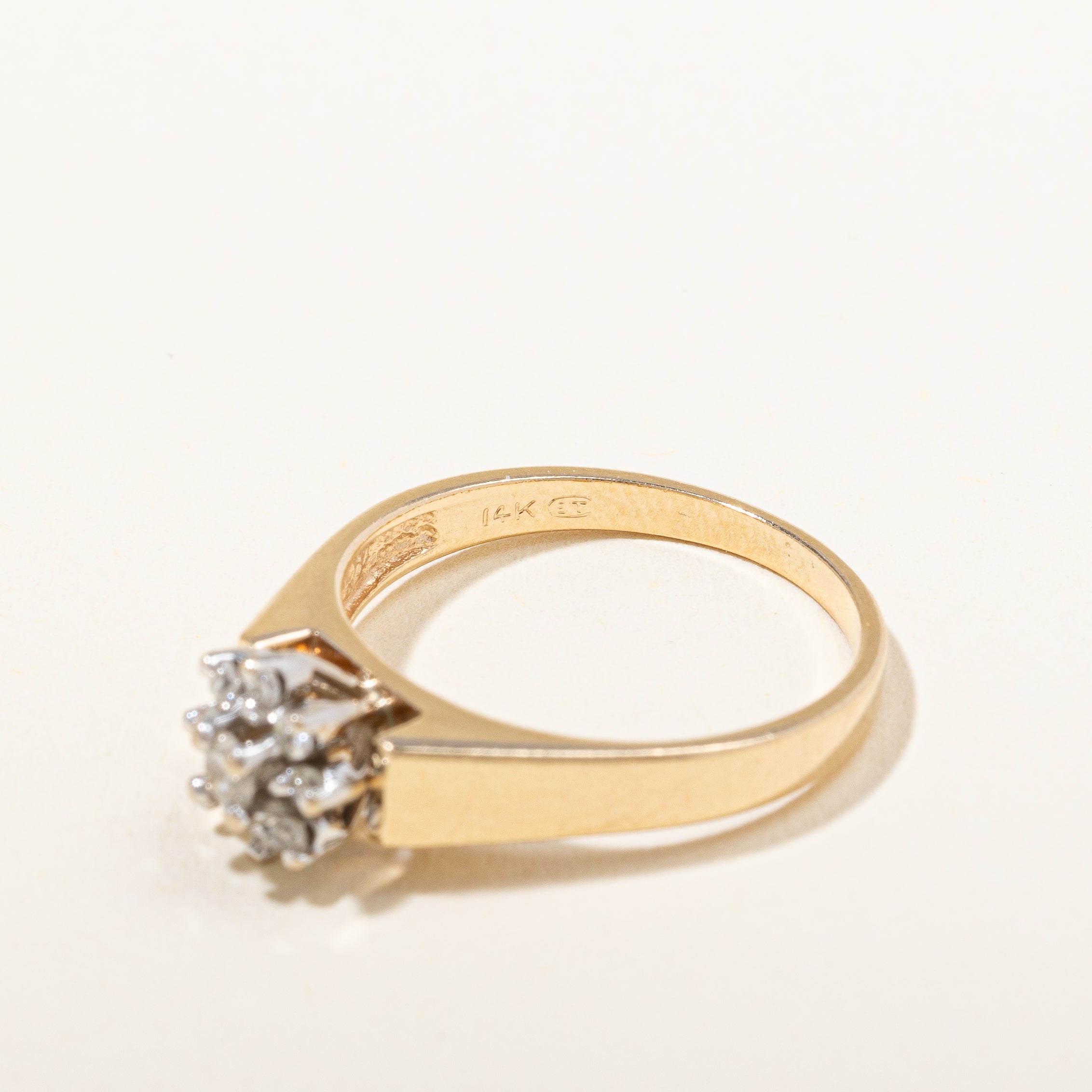 14K Floral Cluster Diamond Ring | 0.13ctw | SZ 6.25 |