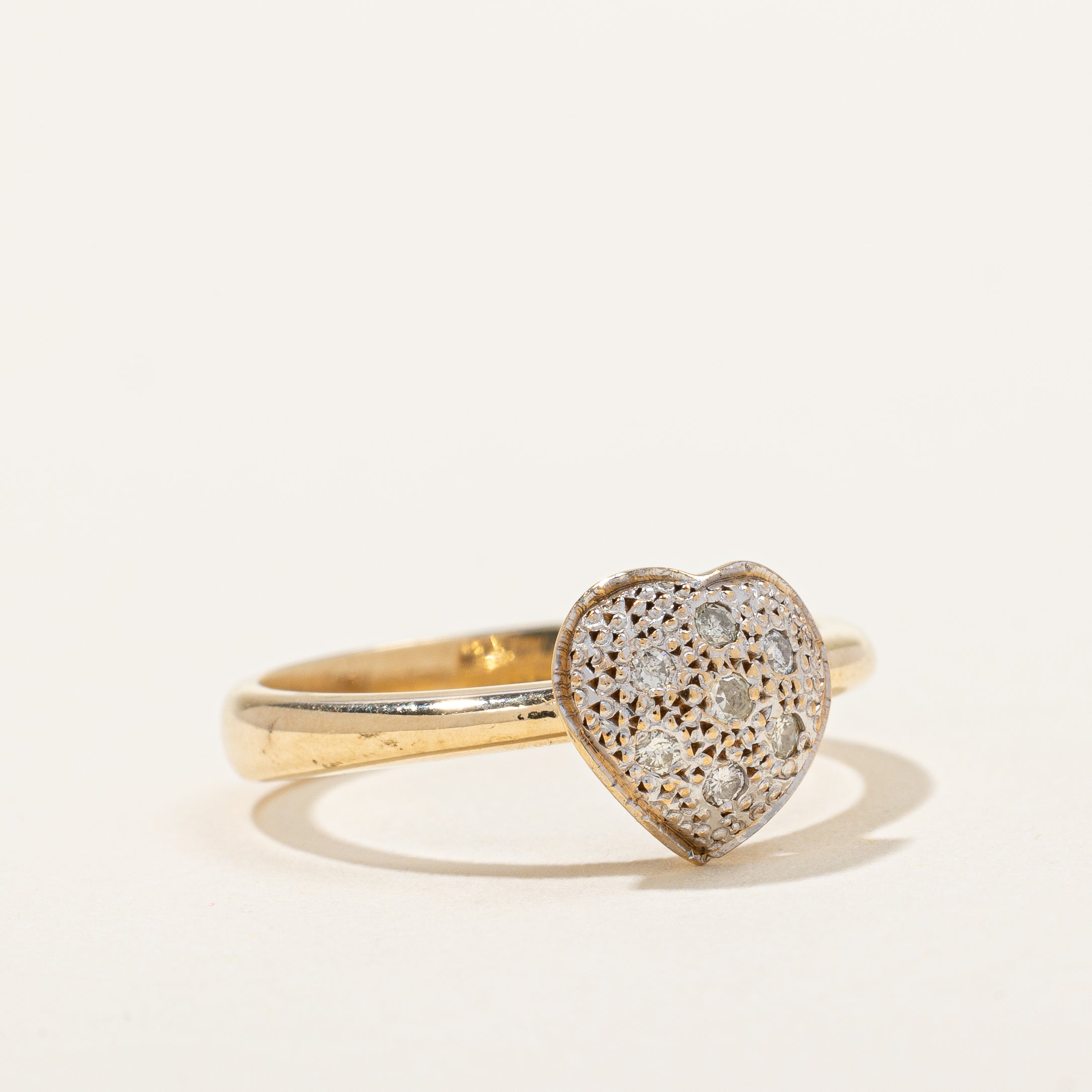 14k Pave Heart Ring | 0.10 ctw, SZ 7 |