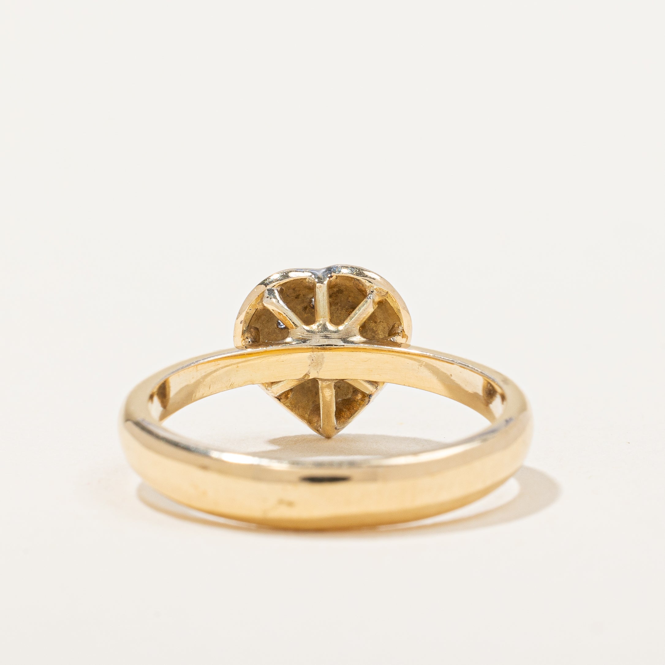 14k Pave Heart Ring | 0.10 ctw, SZ 7 |