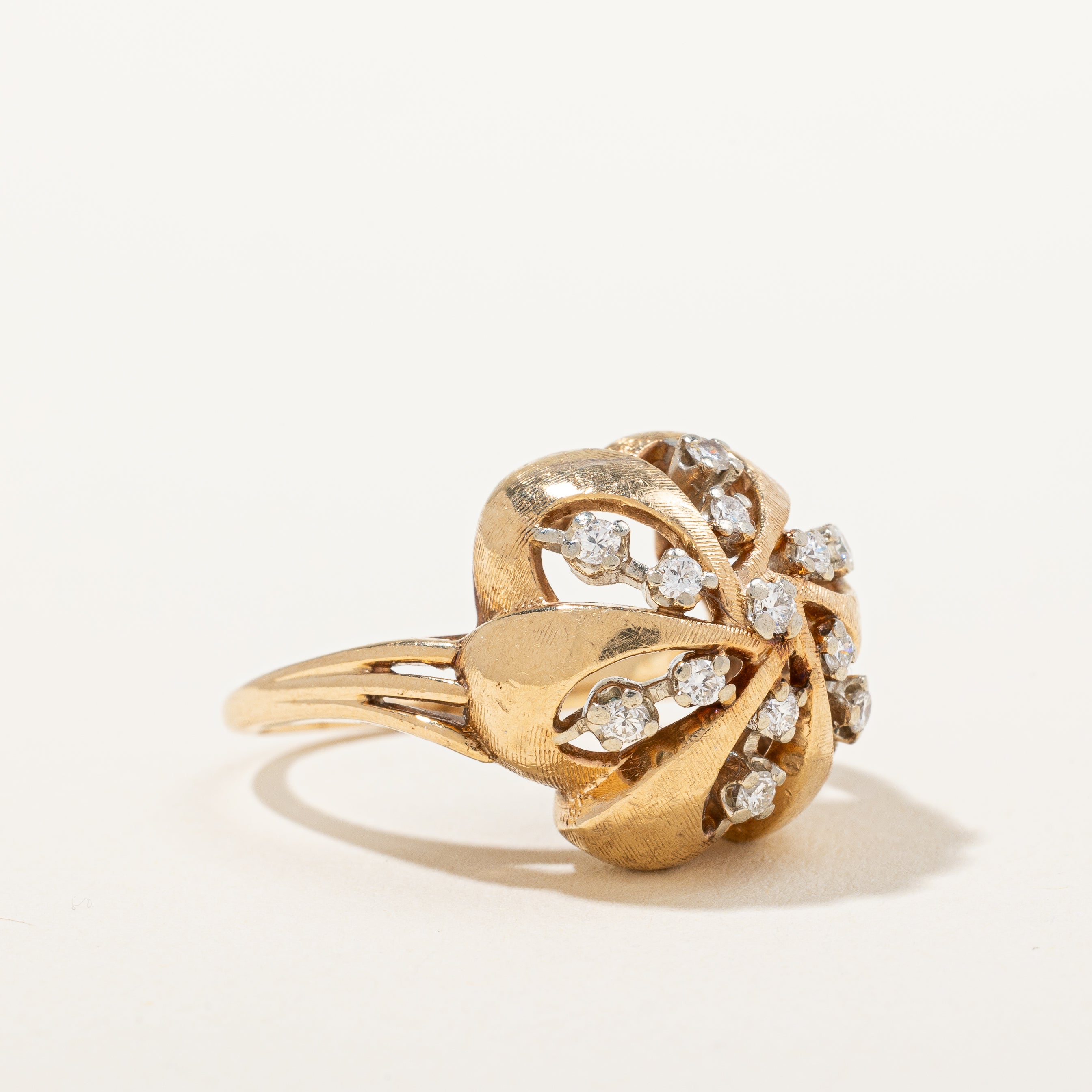 14K Yellow Gold Diamond Pinwheel Ring | 0.25 ctw, SZ 7.25 |