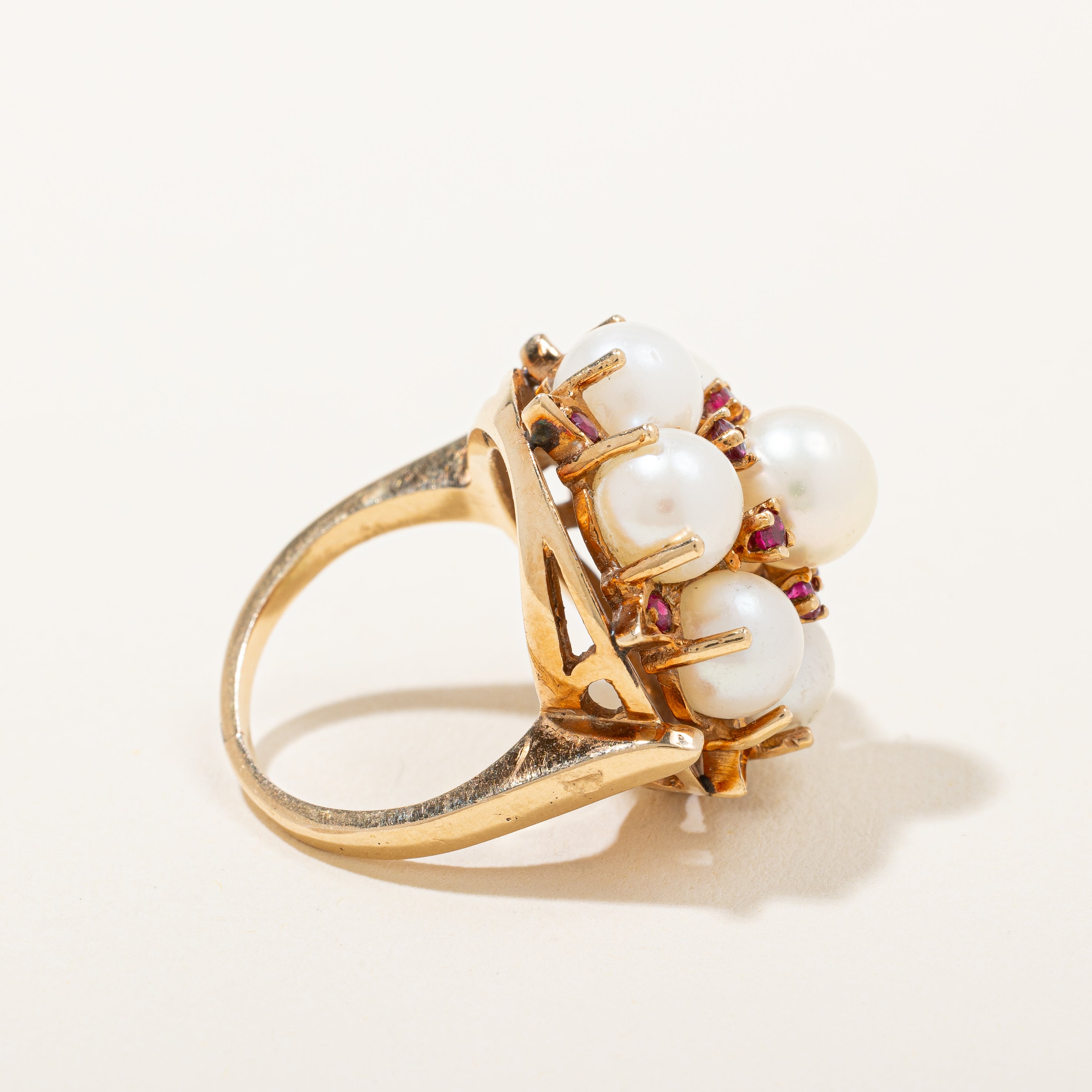 Retro Era Pearl & Ruby Cluster Cocktail Ring | SZ 5.25 |